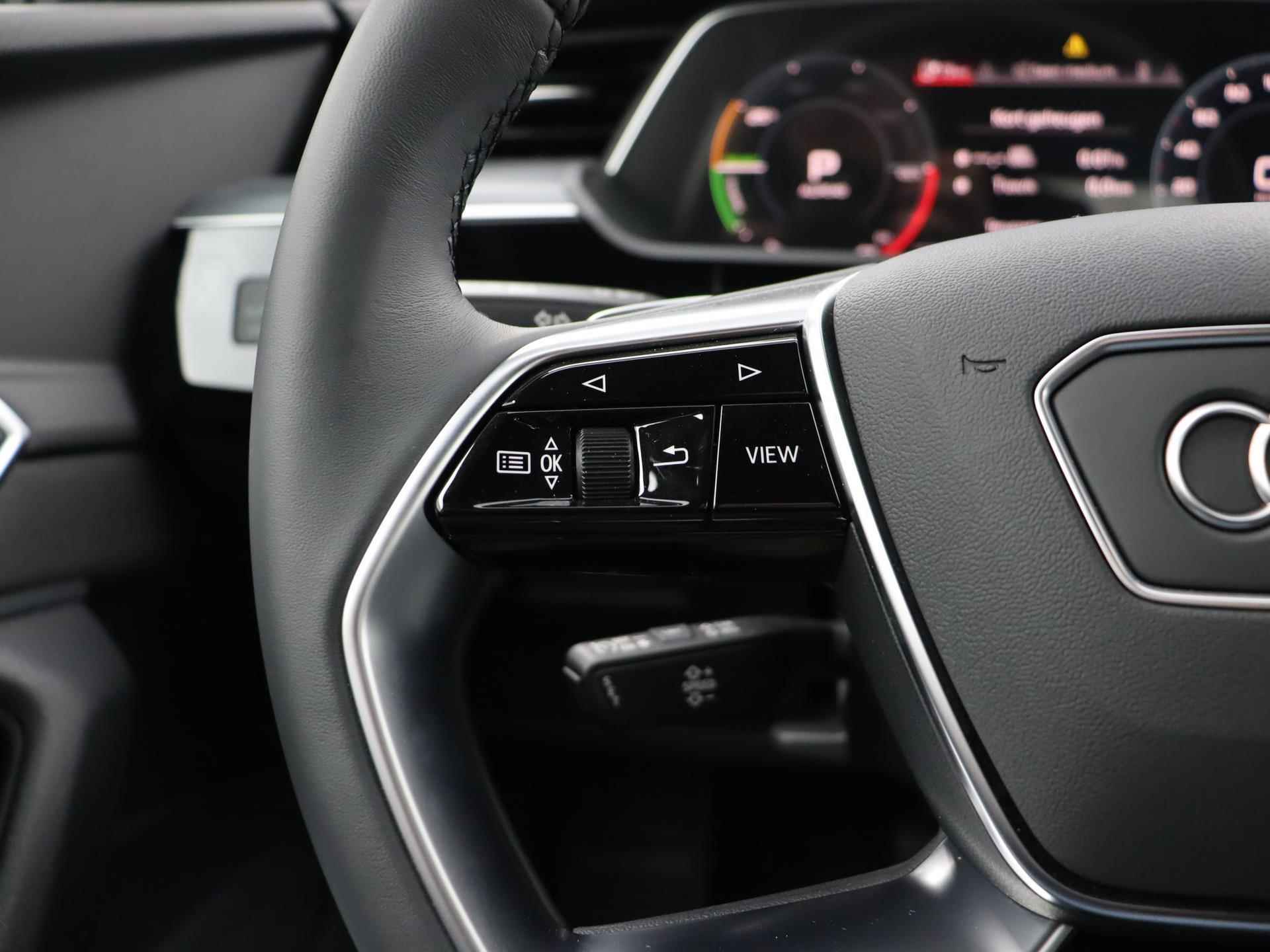 Audi e-tron Sportback 55 quattro edition 95 kWh | Navigatie | Apple carplay | 20 Inch velgen | Stoelverwarming | Airco | Parkeersensoren | Stoelverwarming | - 13/39