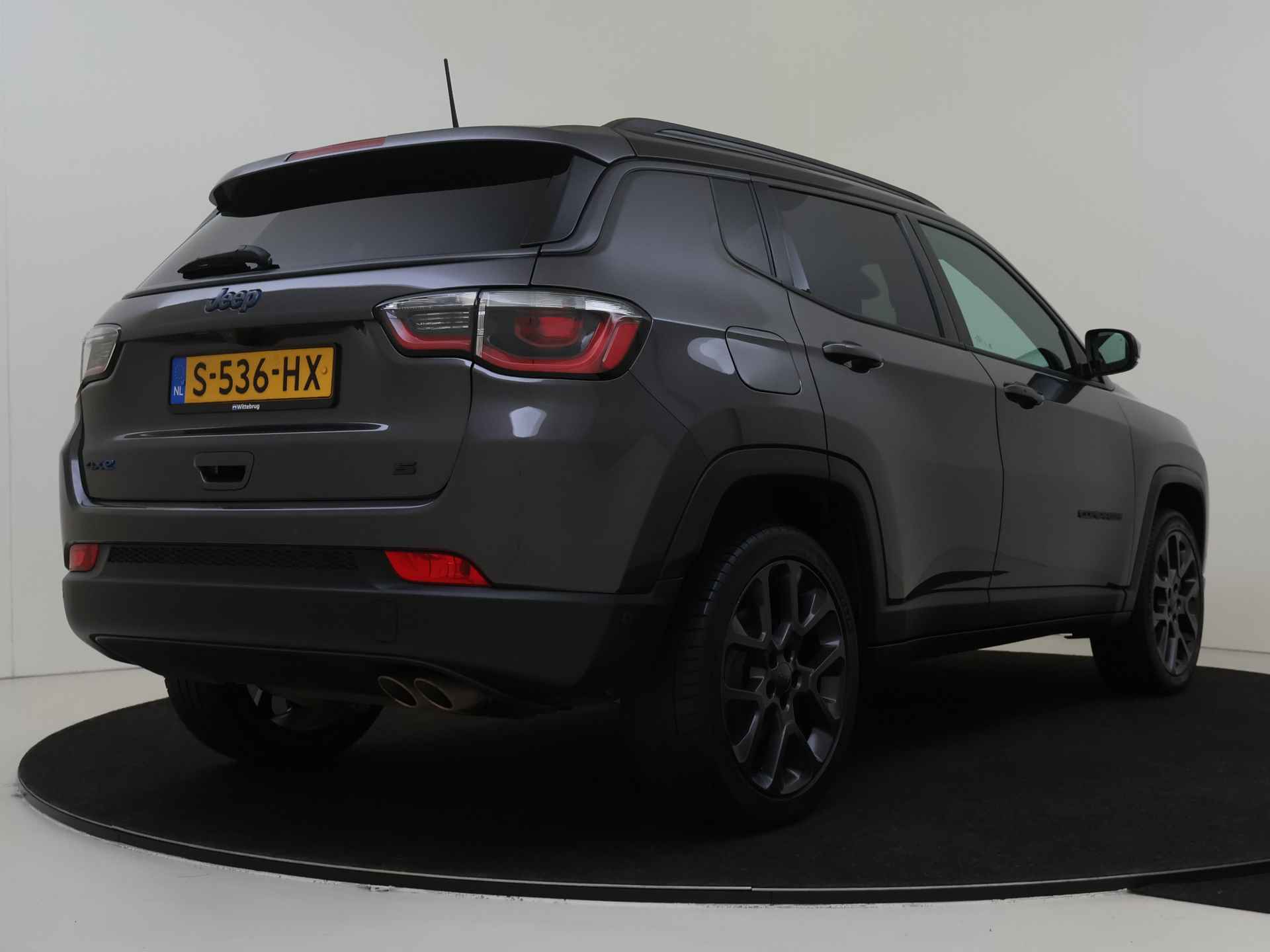 Jeep Compass 4xe 240 Plug-in Hybrid Electric S | Black Pack | 19'' Velgen | Leder interieur - 11/46