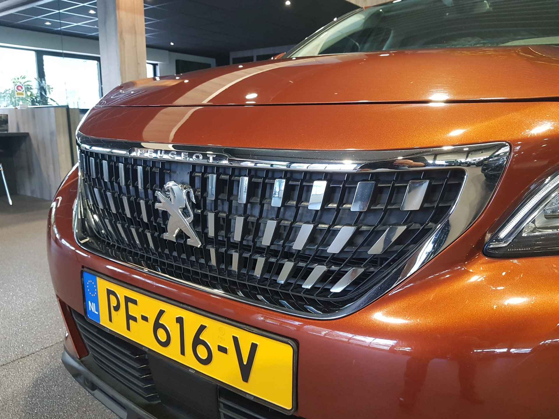 Peugeot 3008 1.2 130 PT Blue Lease Executive Trekhaak | Navi | Camera | Clima | LED - 17/44