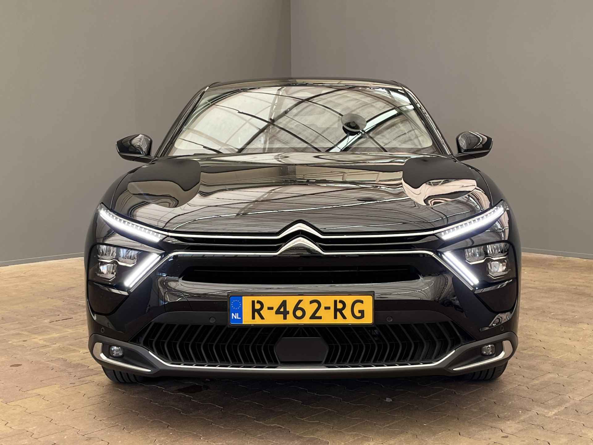 Citroën C5 X 1.2 130PK Business | Navigatie | Clima | 17'' Lichtemetaal | Carplay | Parkeersensoren | Cruise | Touchscreen | Binnenkort in Enschede! | 2023! | 24.000KM! - 8/42