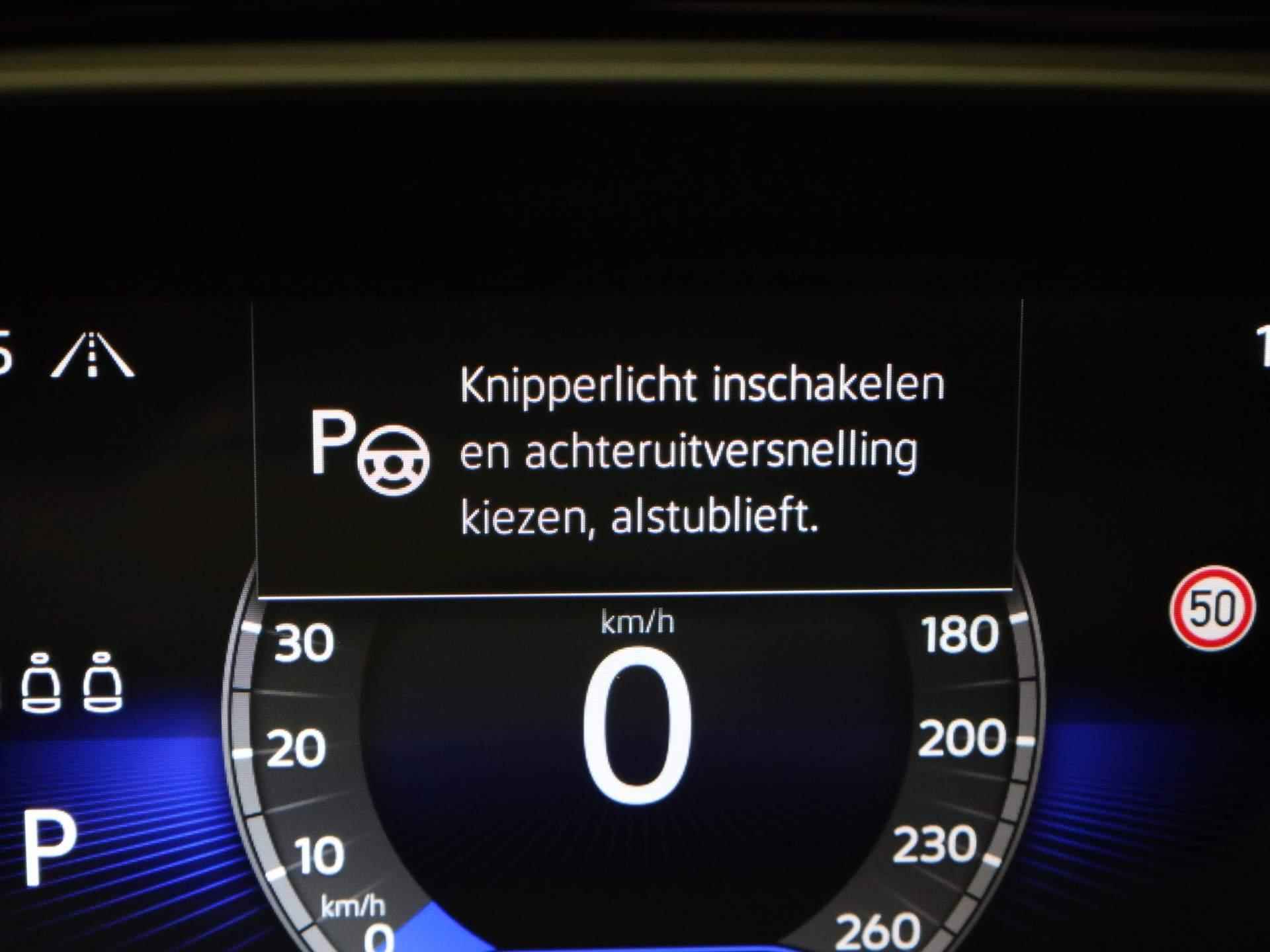 Volkswagen T-Roc 1.5TSI/150PK R-Line DSG · Navigatie · Camera+Parkeersensoren · Stoelverwarming · Garantie tot januari 2026 - 12/41