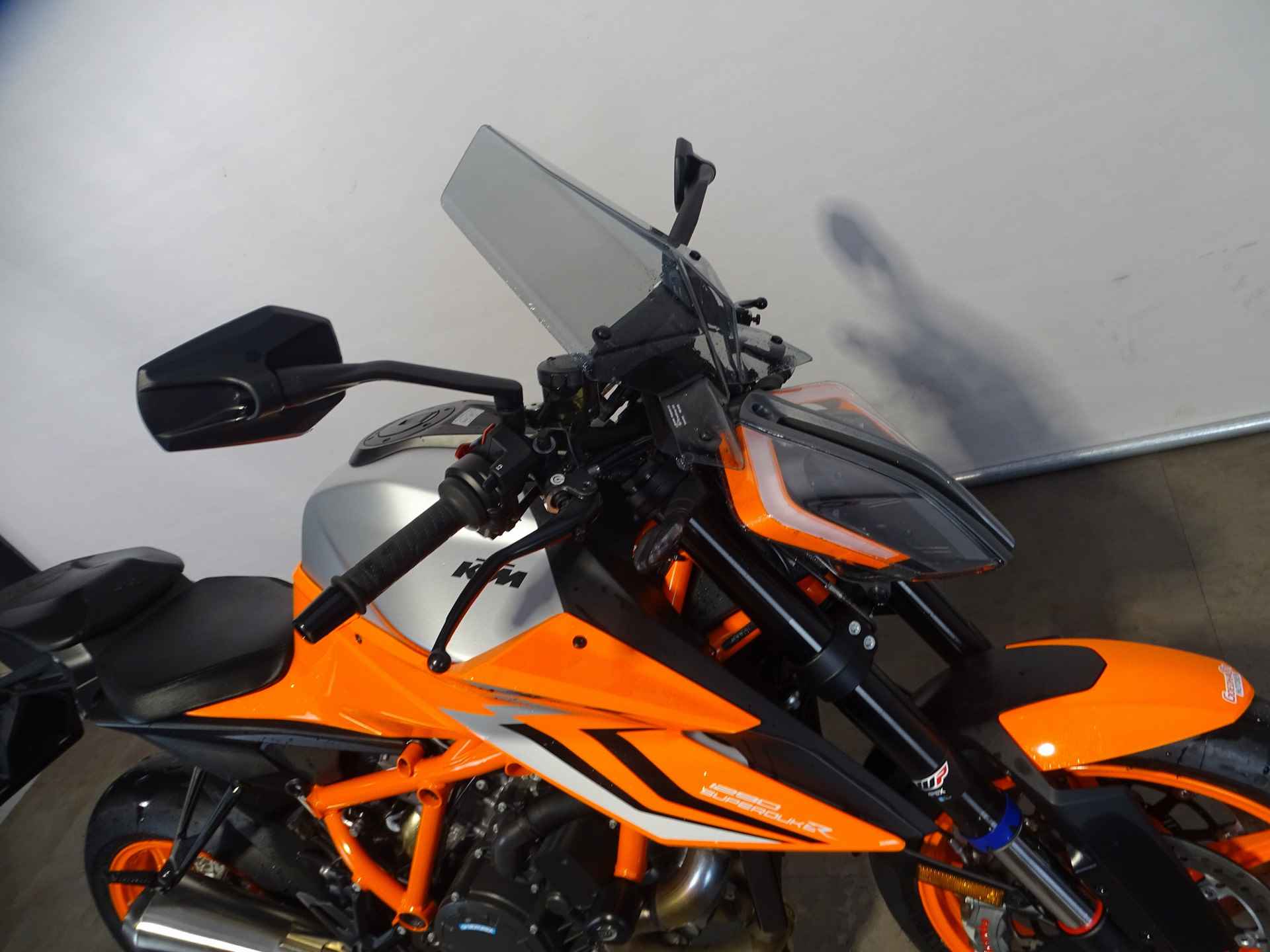 KTM 1290 SUPER DUKE R EVO - 2/8