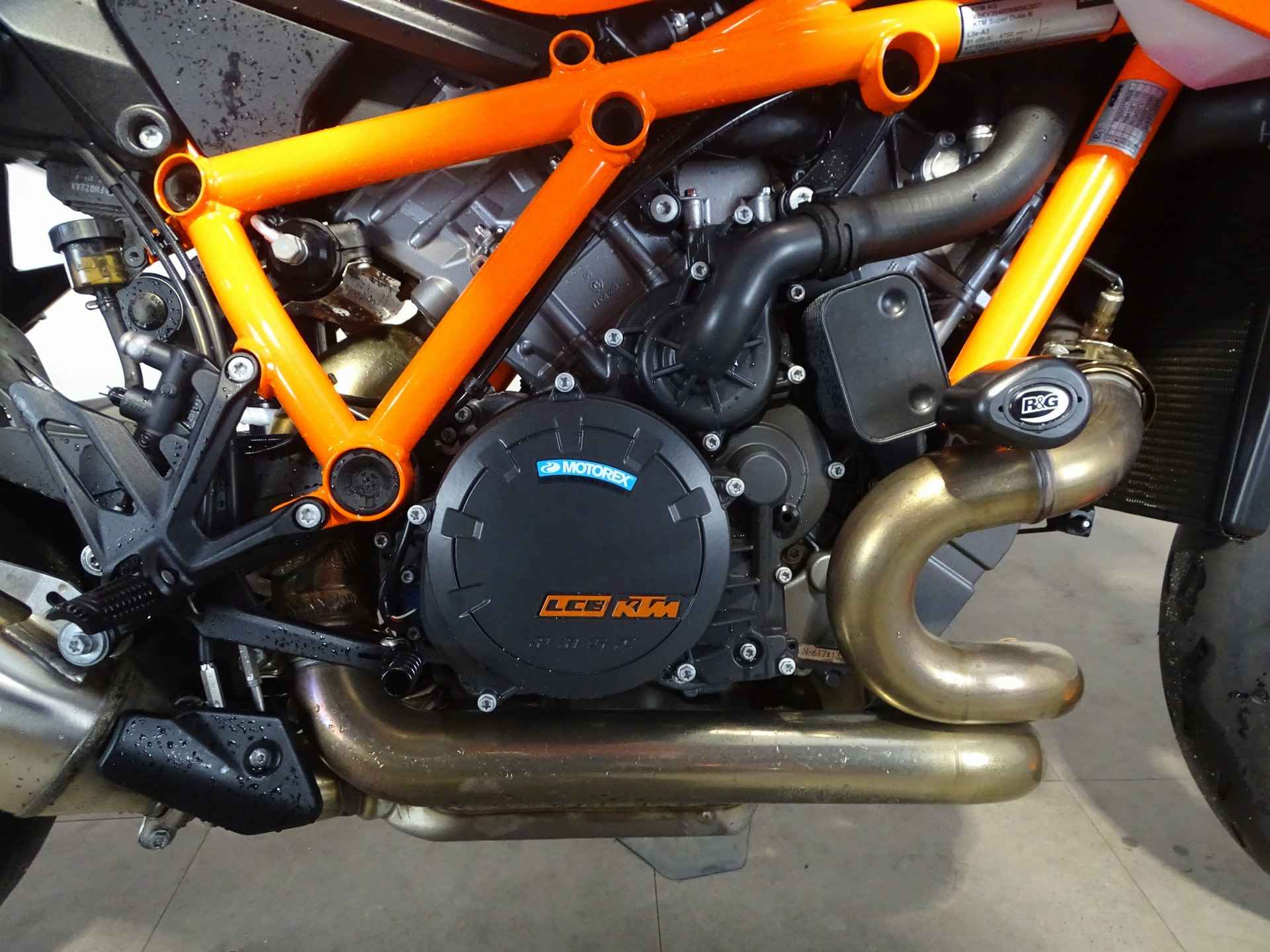 KTM 1290 SUPER DUKE R EVO - 4/8