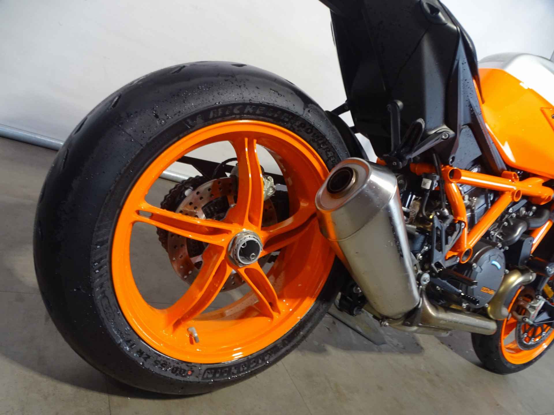 KTM 1290 SUPER DUKE R EVO - 6/8