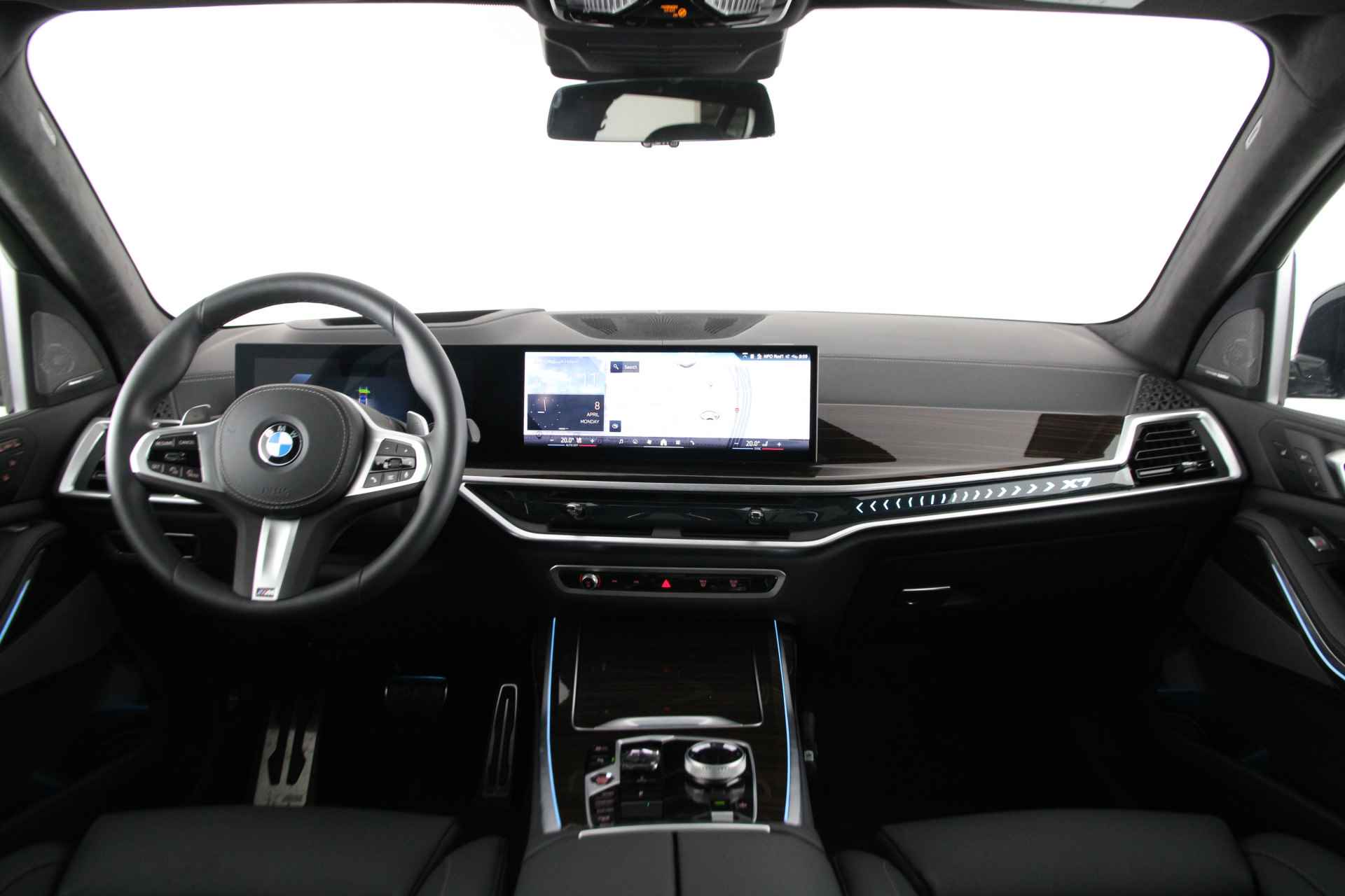 BMW X7 xDrive40i Dusseldorp Special Exclusive- & Comfort Pack - 14/30