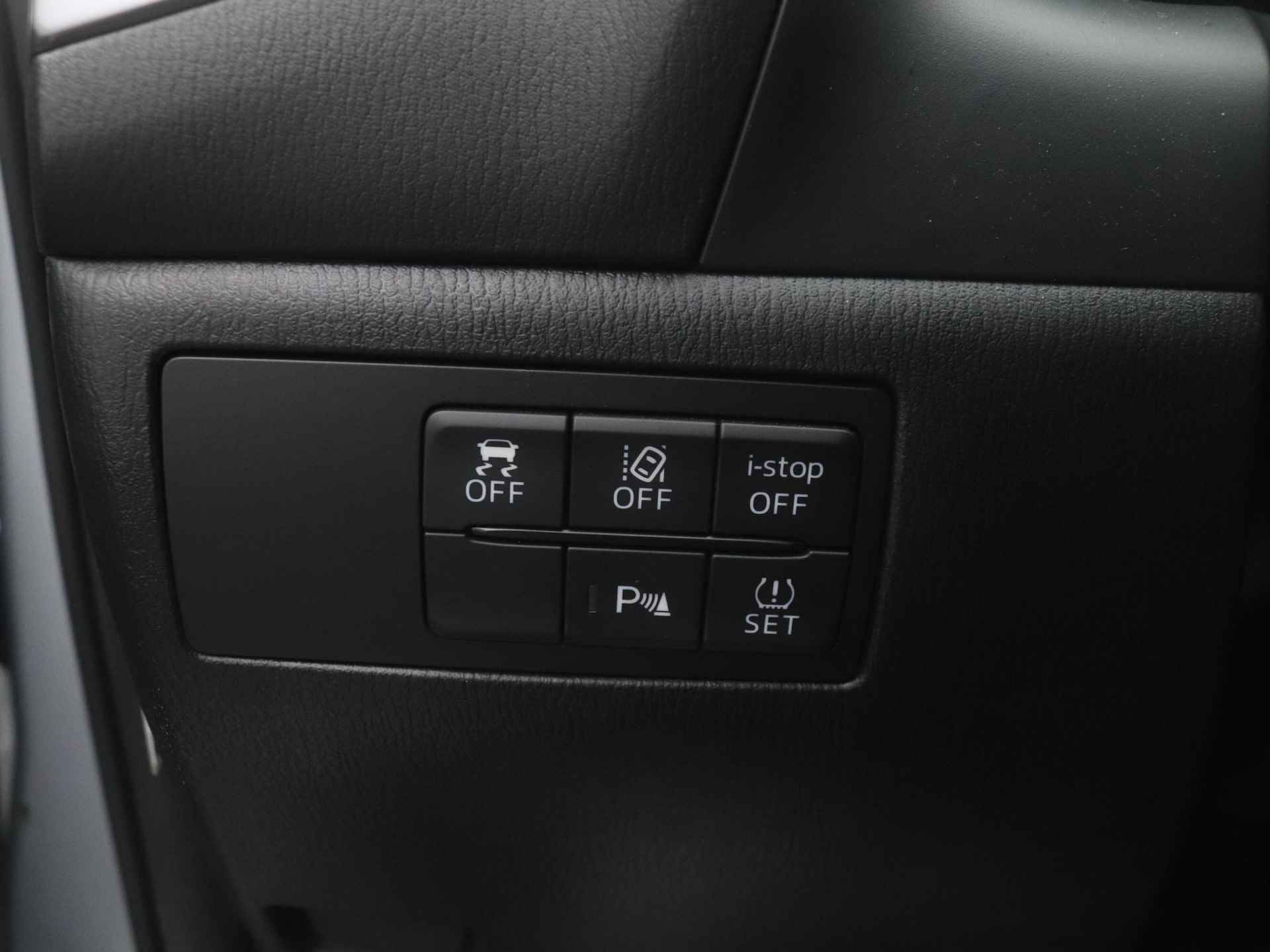 Mazda 3 2.0 SkyActiv-G GT-M automaat : dealer onderhouden - 24/49