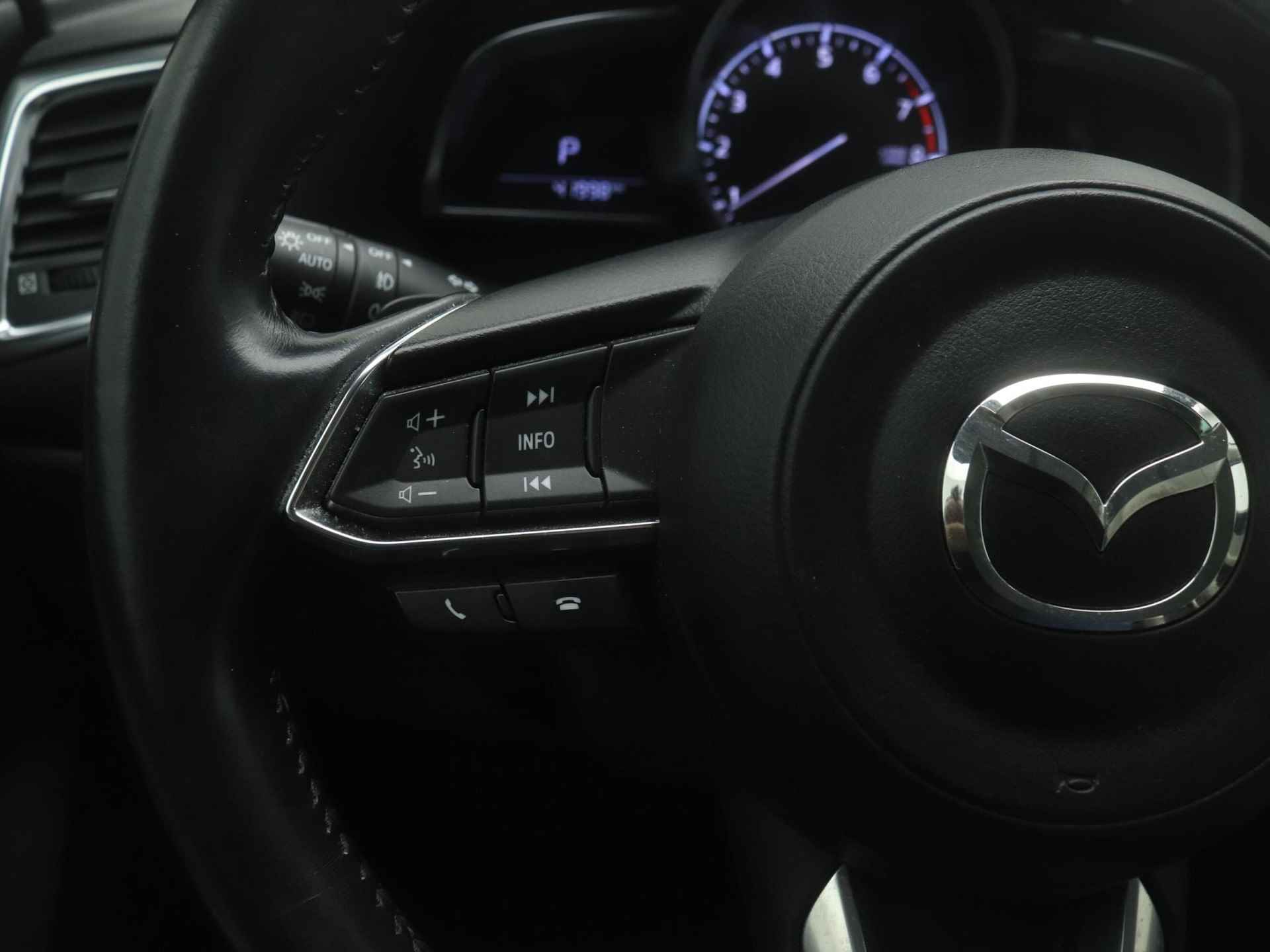 Mazda 3 2.0 SkyActiv-G GT-M automaat : dealer onderhouden - 26/49