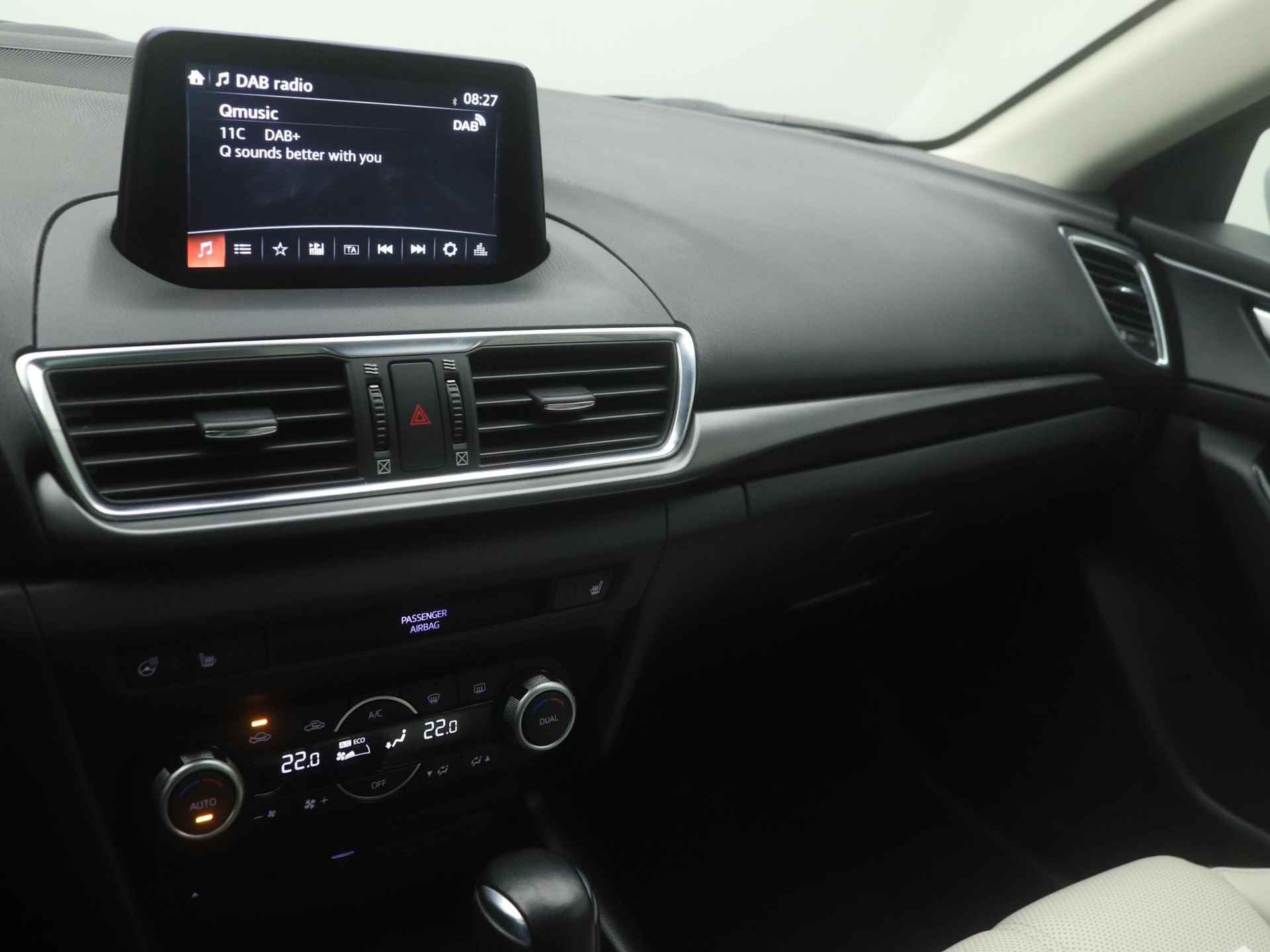 Mazda 3 2.0 SkyActiv-G GT-M automaat : dealer onderhouden - 32/49
