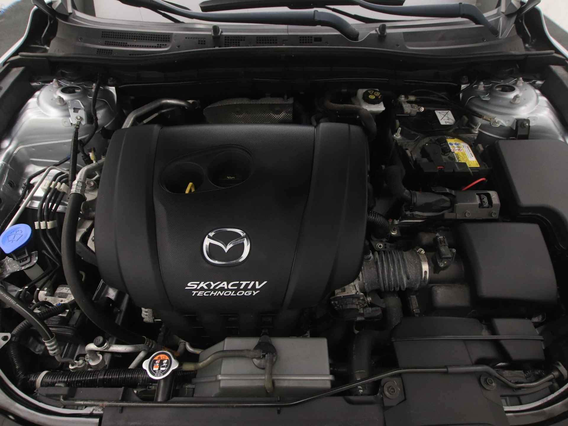 Mazda 3 2.0 SkyActiv-G GT-M automaat : dealer onderhouden - 44/49