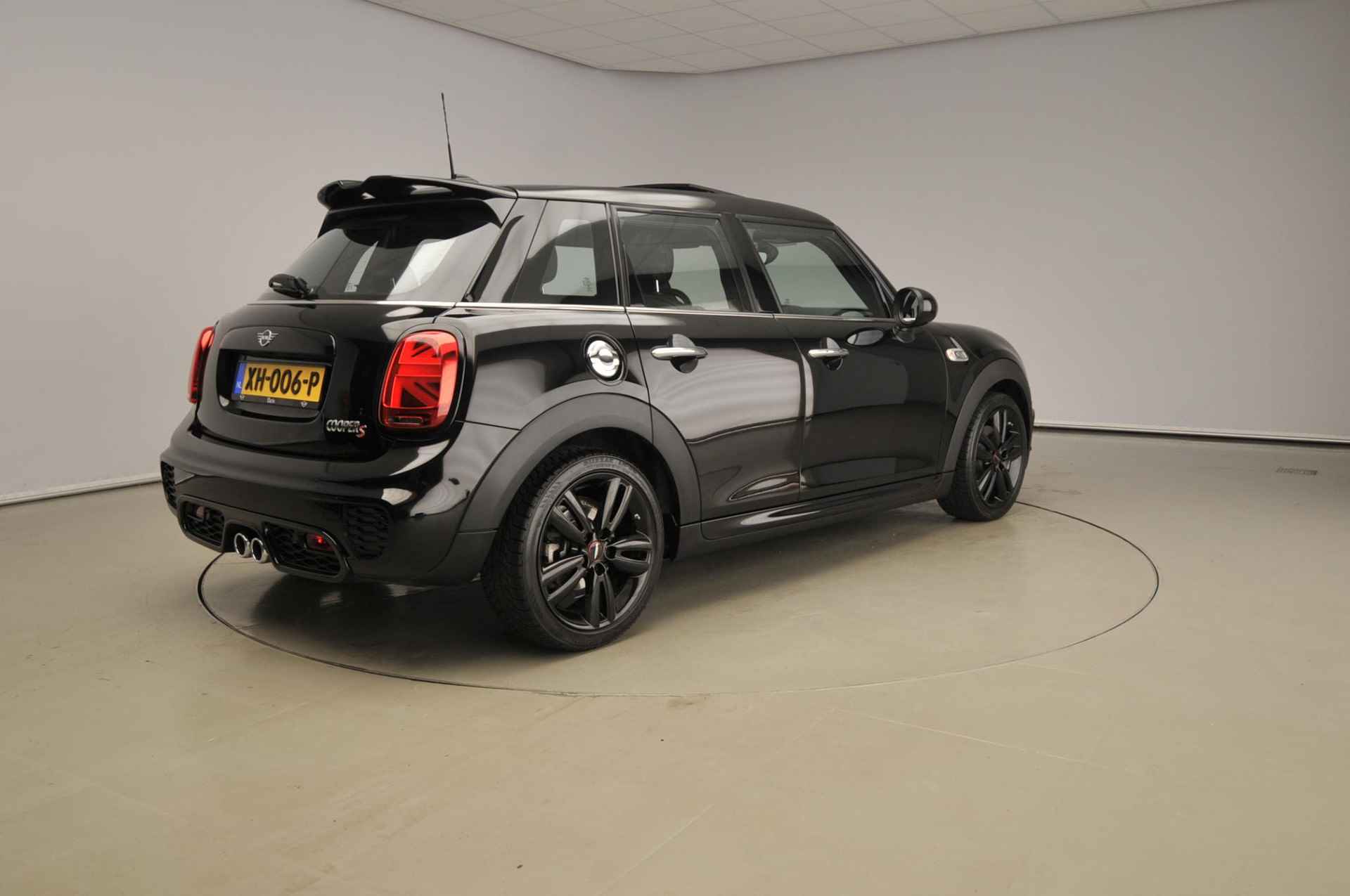 MINI 5-deurs Cooper S Knightsbridge Edition | Automaat | JCW Trim | Harman/Kardon - 3/47