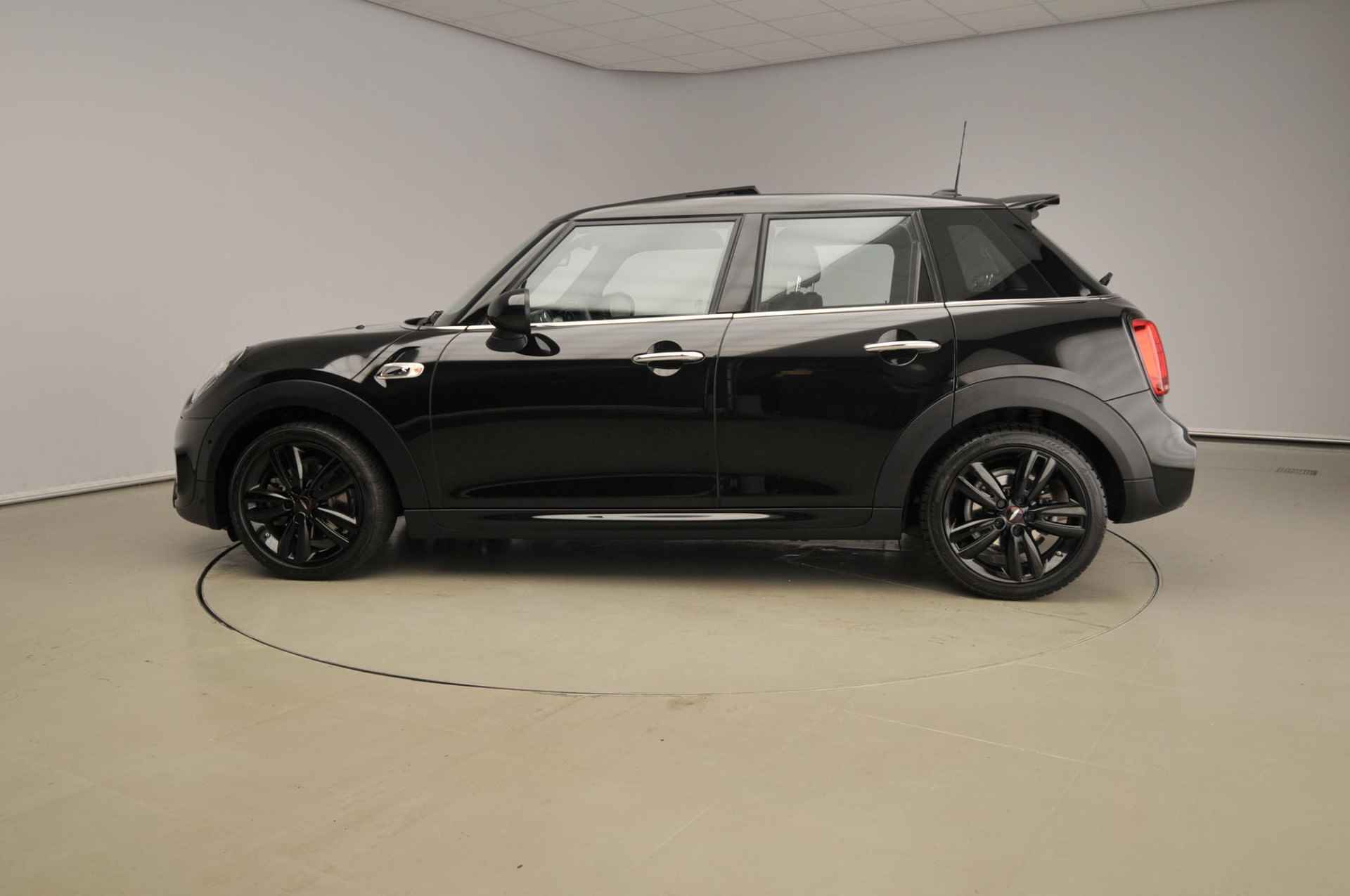 MINI 5-deurs Cooper S Knightsbridge Edition | Automaat | JCW Trim | Harman/Kardon - 5/47