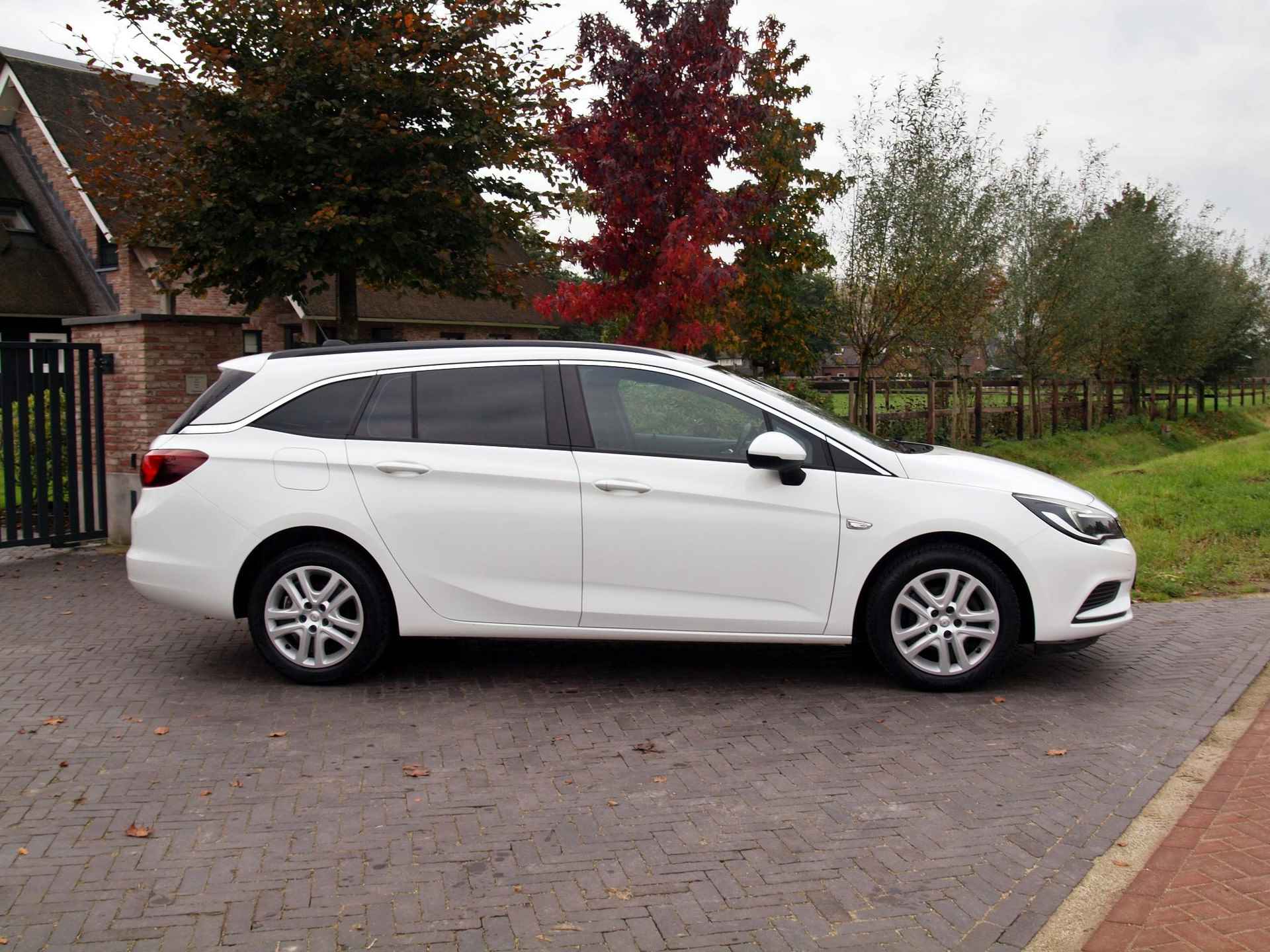 Opel Astra Sports Tourer 1.4 Turbo Business | Apple Carplay | Cruise Control | Navi | Parkeersensoren | - 11/30