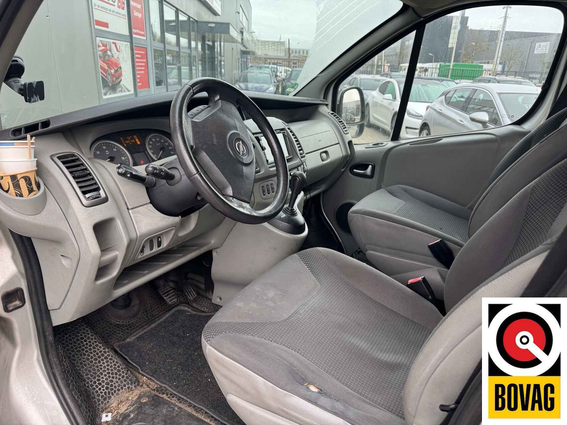 Opel Vivaro bestel 2.5 CDTI L1H1 AUTOMAAT - 10/21