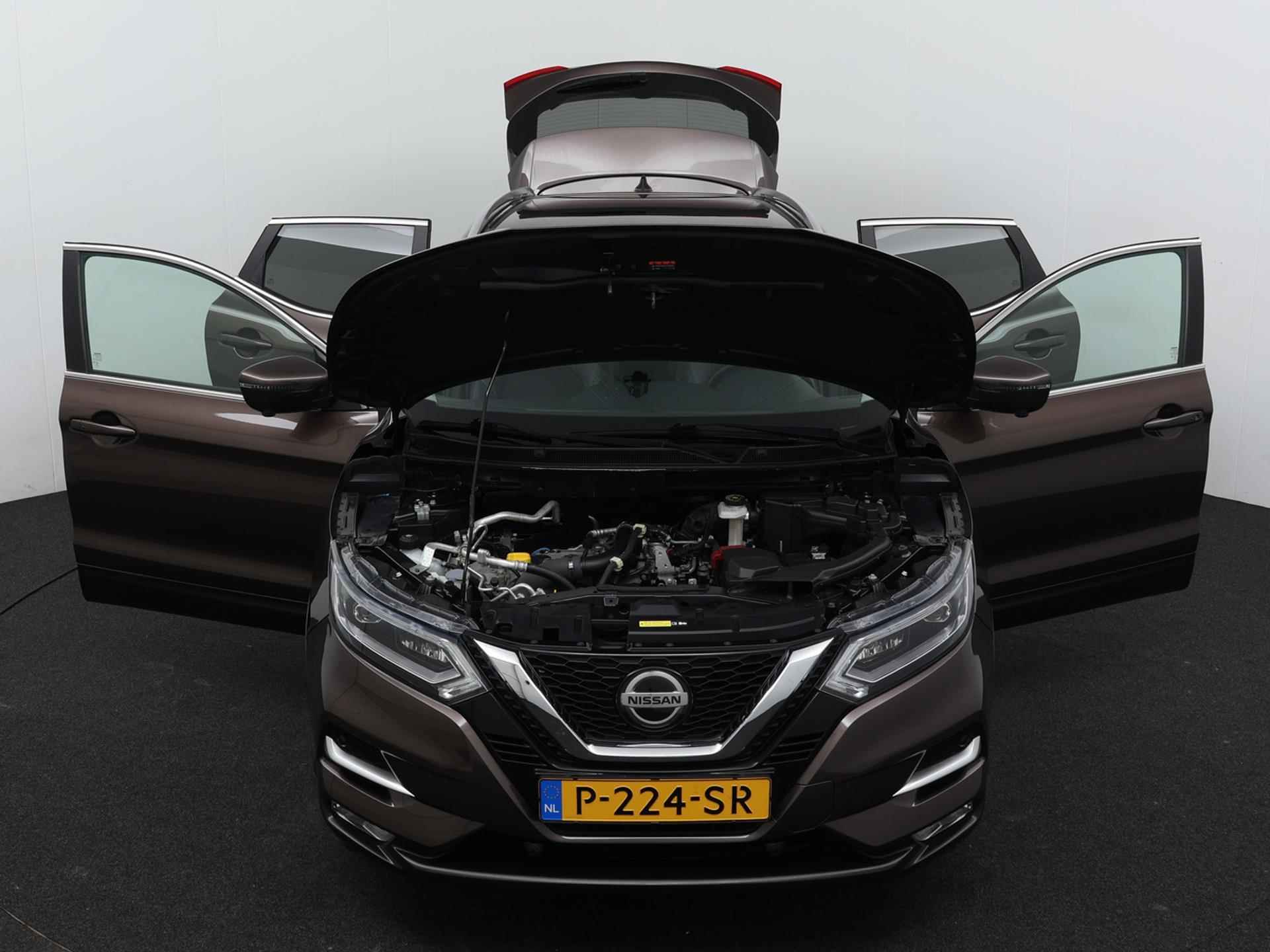 Nissan Qashqai 1.2 Business Edition Navigatie | 48.000KM | Privacy Glass - 16/34