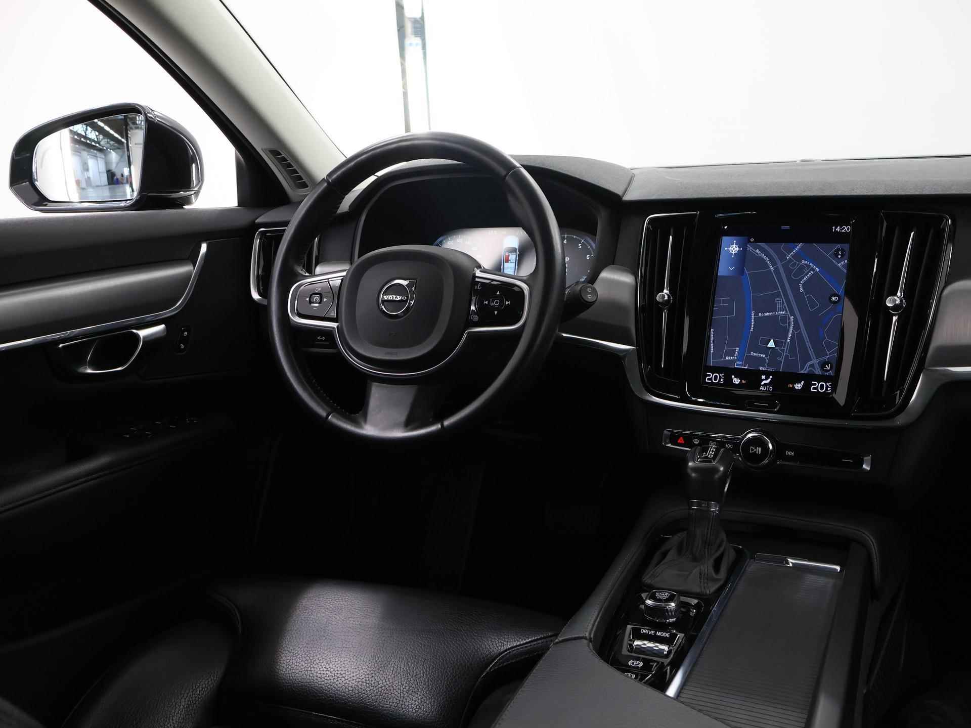 Volvo V90 2.0 T5 Momentum | Comfortstoelen Elektrisch verstelbaar | Navigatie | Digitaal Dashboard | Camera | Stoelverwarming | Apple CarPlay/Android Auto | Rijhulpsysteem | LED | Ele. kofferdeksel | - 10/39