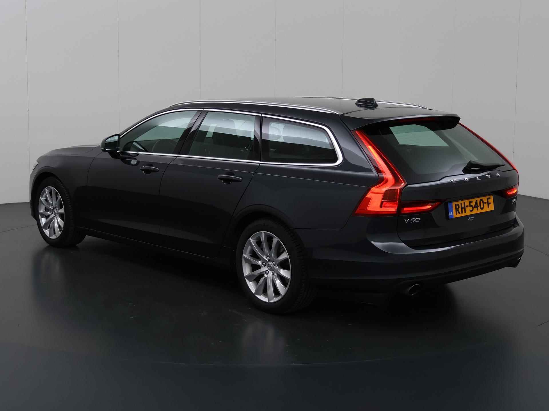 Volvo V90 2.0 T5 Momentum | Comfortstoelen Elektrisch verstelbaar | Navigatie | Digitaal Dashboard | Camera | Stoelverwarming | Apple CarPlay/Android Auto | Rijhulpsysteem | LED | Ele. kofferdeksel | - 23/39