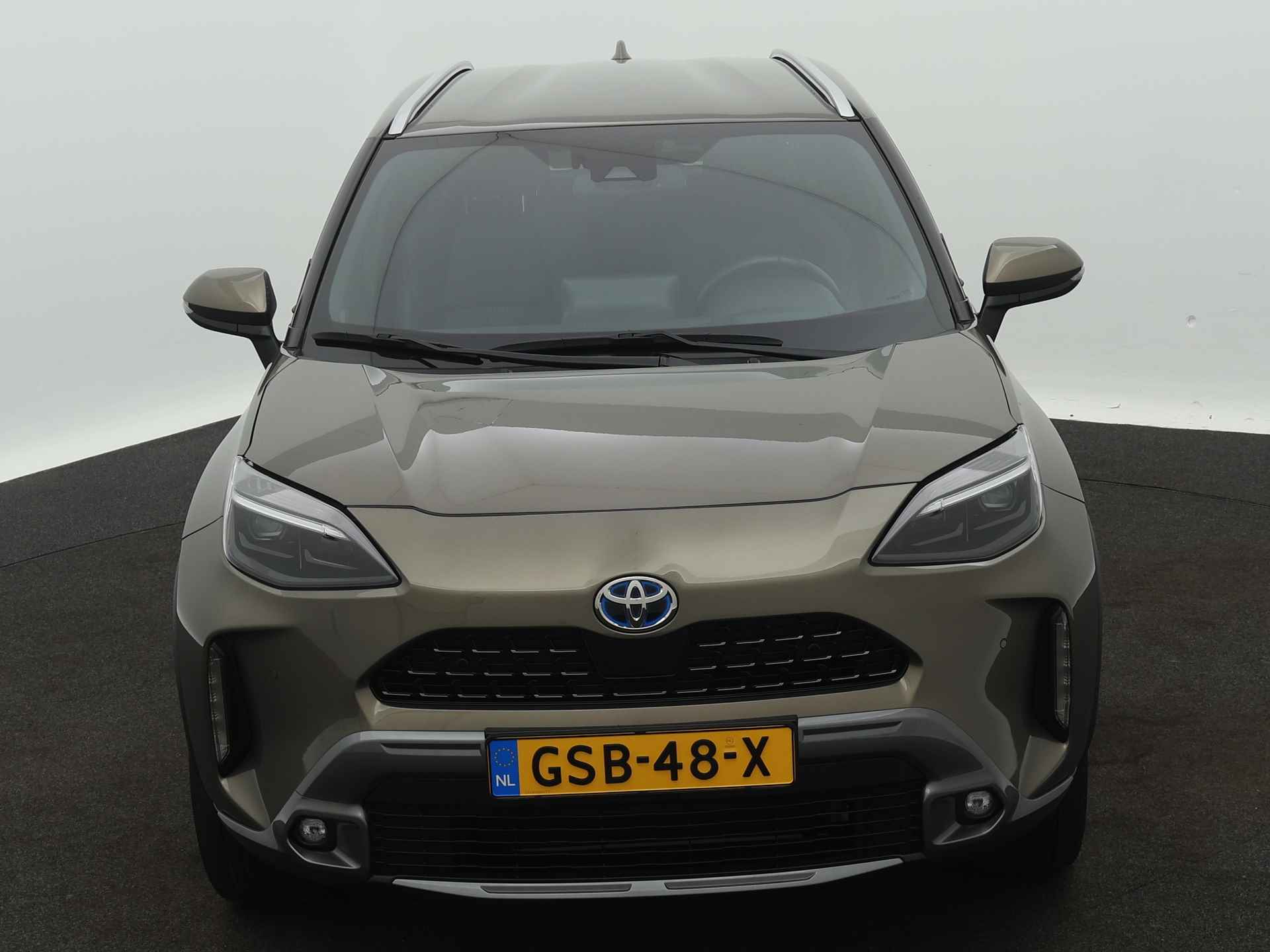 Toyota Yaris Cross 1.5 Hybrid Adventure Limited | Navigatie | Camera | Climate Control | Stoelverwarming |  LM velgen | Parkeersensoren | verkocht ovv goedkeuring - 27/42