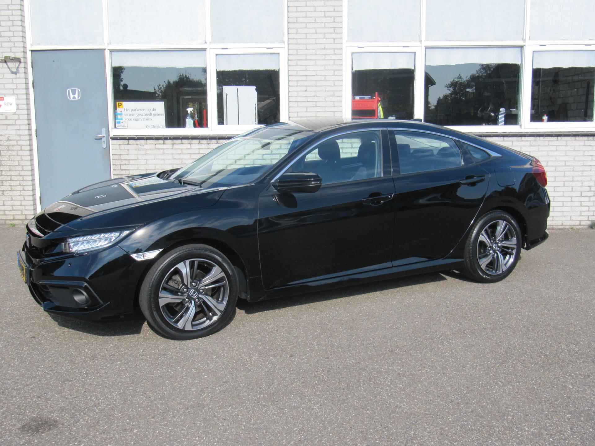 Honda Civic 1.5 i-VTEC Elegance - 7/14