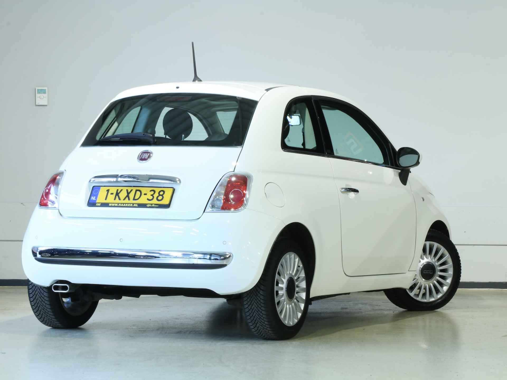 Fiat 500 80pk TA Lounge * ALL-IN PRIJS * 1 JAAR GARANTIE - 4/17