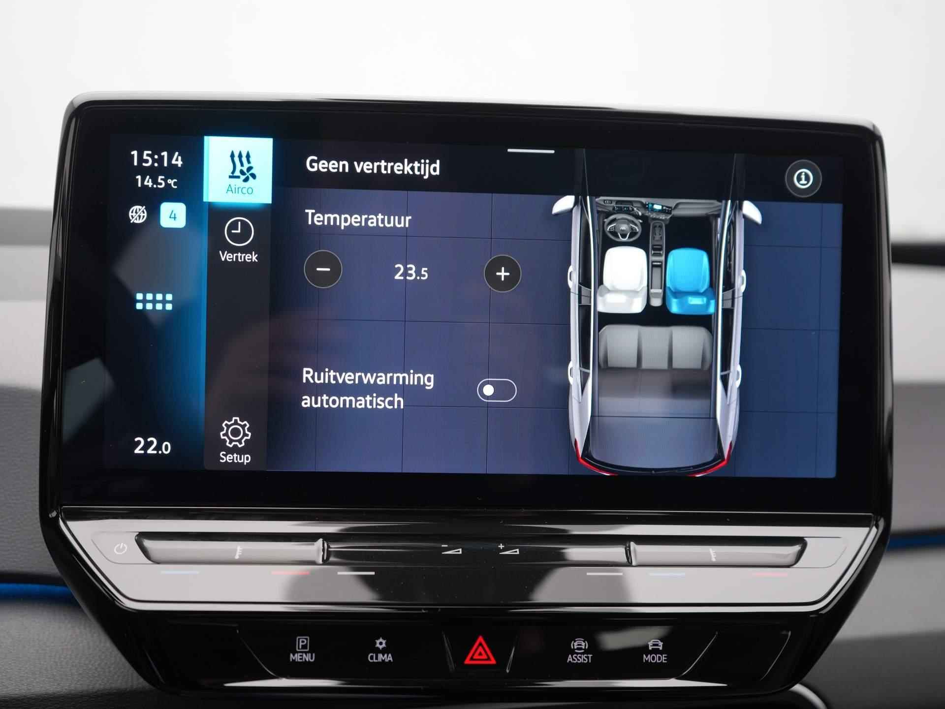 Volkswagen ID.3 Pure 45 kWh Adaptive Cruise Control / Navigatie / 18" LM - 24/50