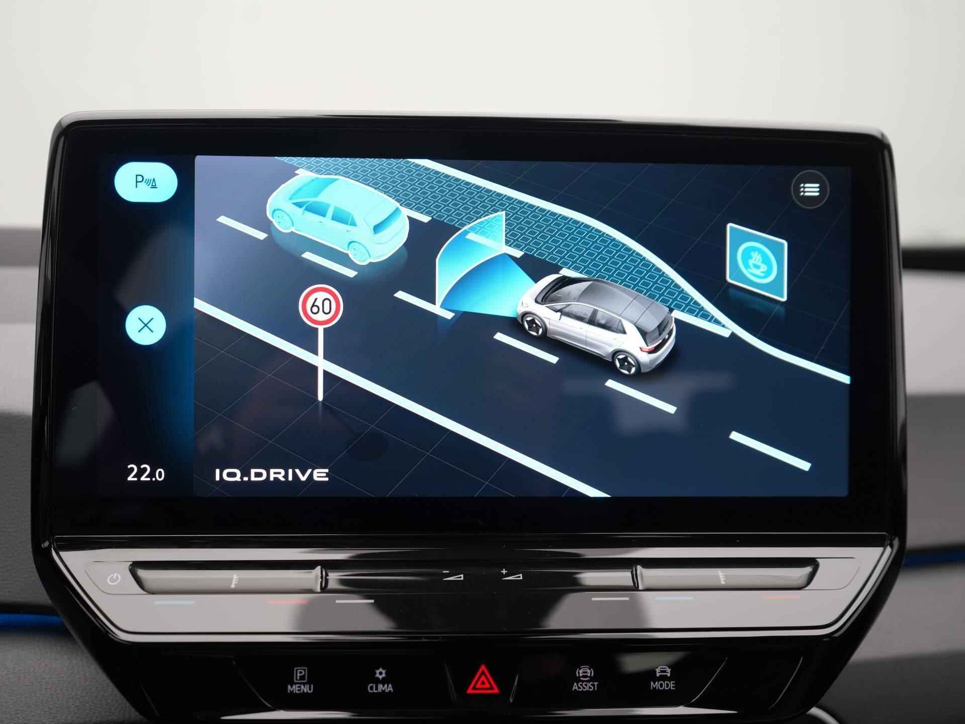 Volkswagen ID.3 Pure 45 kWh Adaptive Cruise Control / Navigatie / 18" LM - 27/50