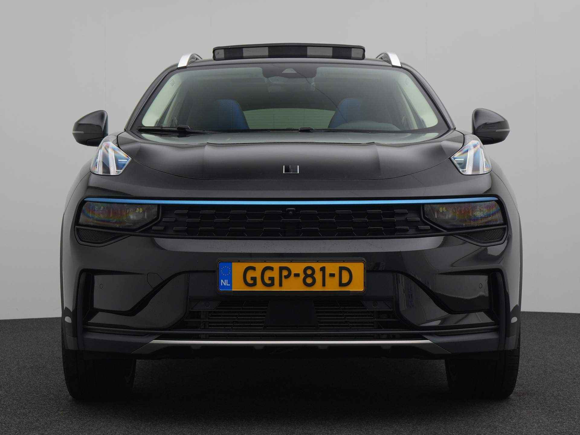 Lynk & Co 01 1.5 PHEV 262 pk Automaat | Panorama dak | Navigatie | Climate Control - 9/44