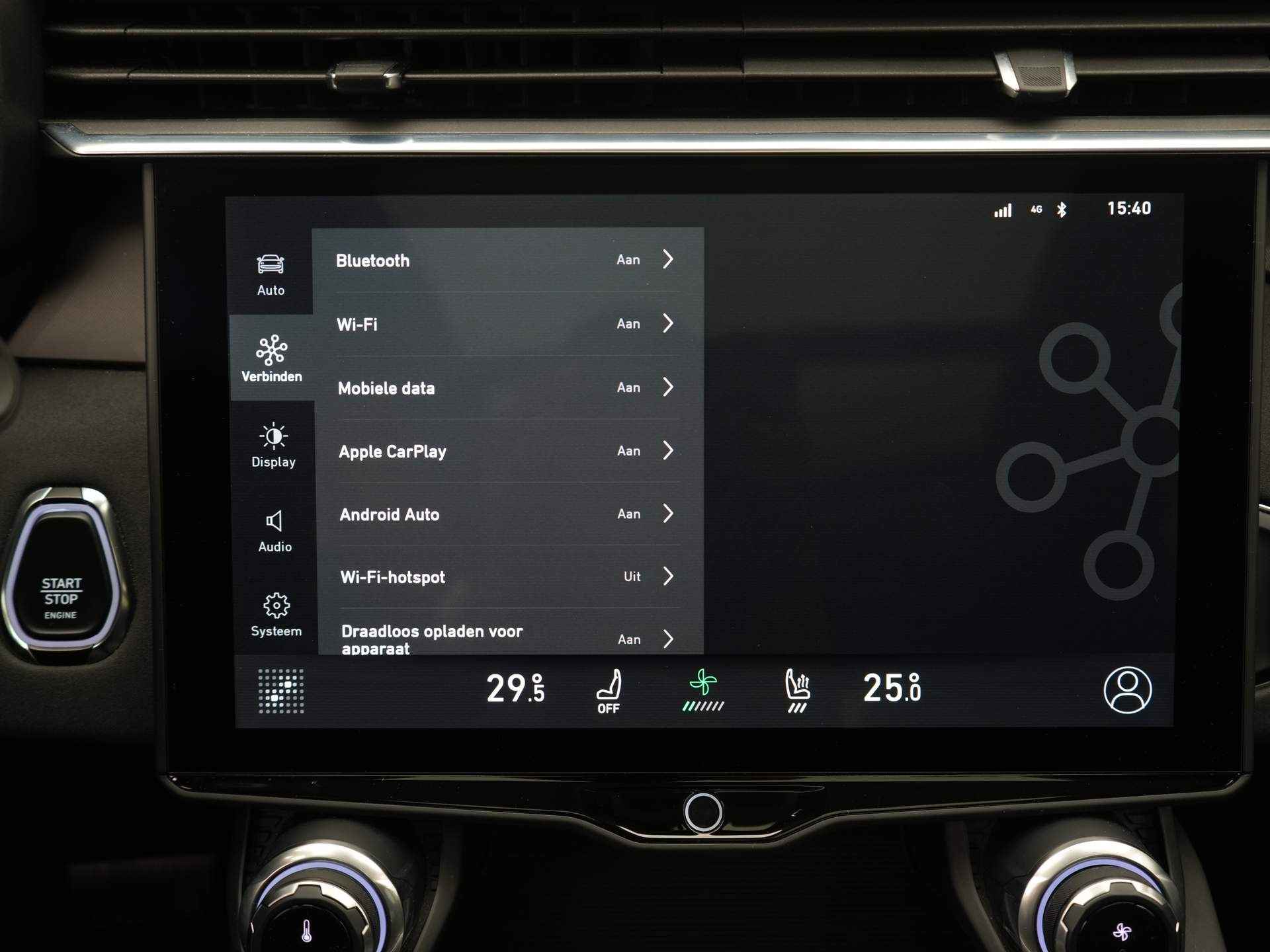 Lynk & Co 01 1.5 PHEV 262 pk Automaat | Panorama dak | Navigatie | Climate Control - 26/44