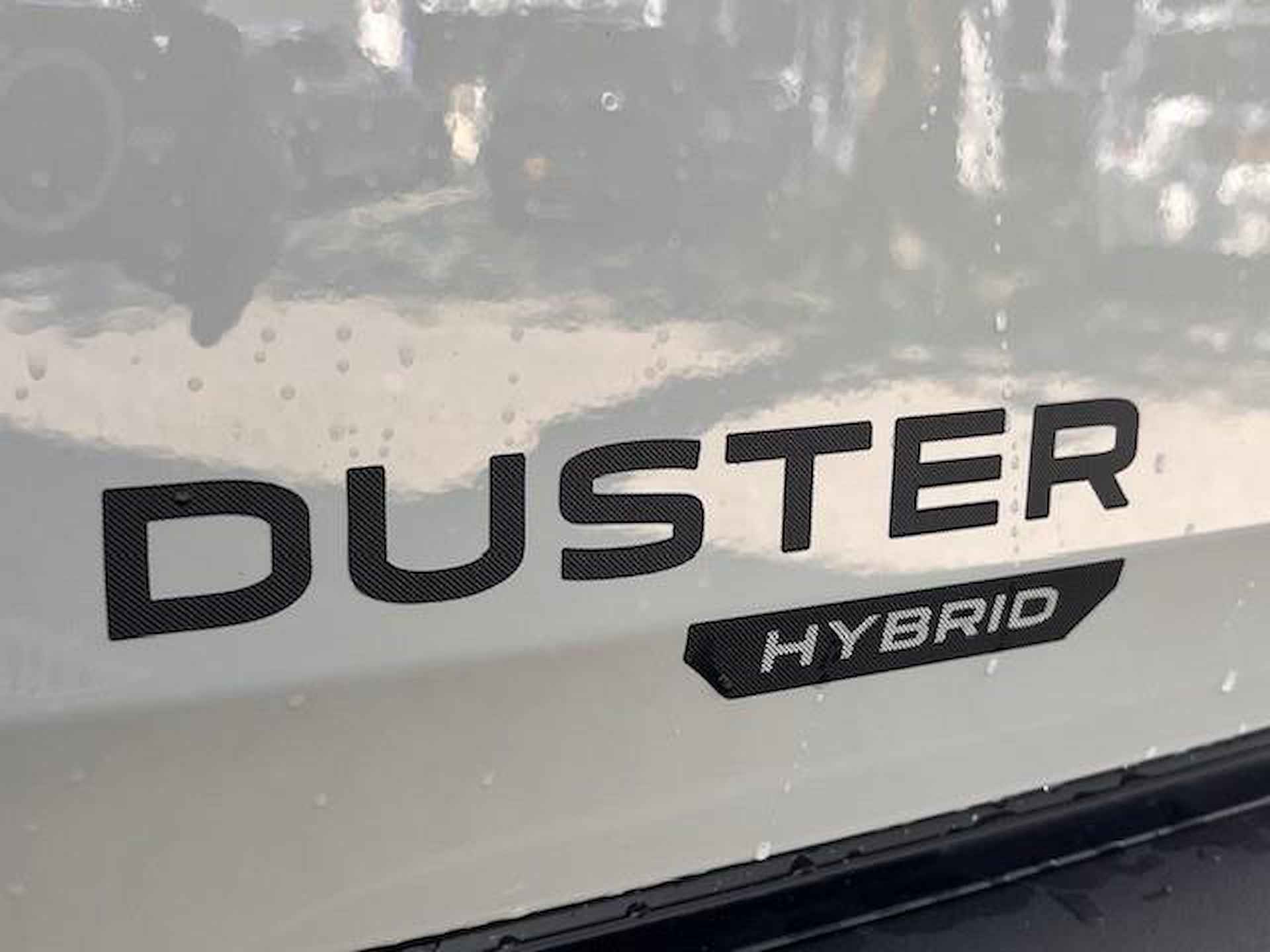 Dacia Duster 1.6 Hybrid 140 Journey HET BETREFT HIER EEN DEMONSTRATIE AUTO, INFORMEER NAAR DE ACTUELE KILOMETERSTAND! - 22/25