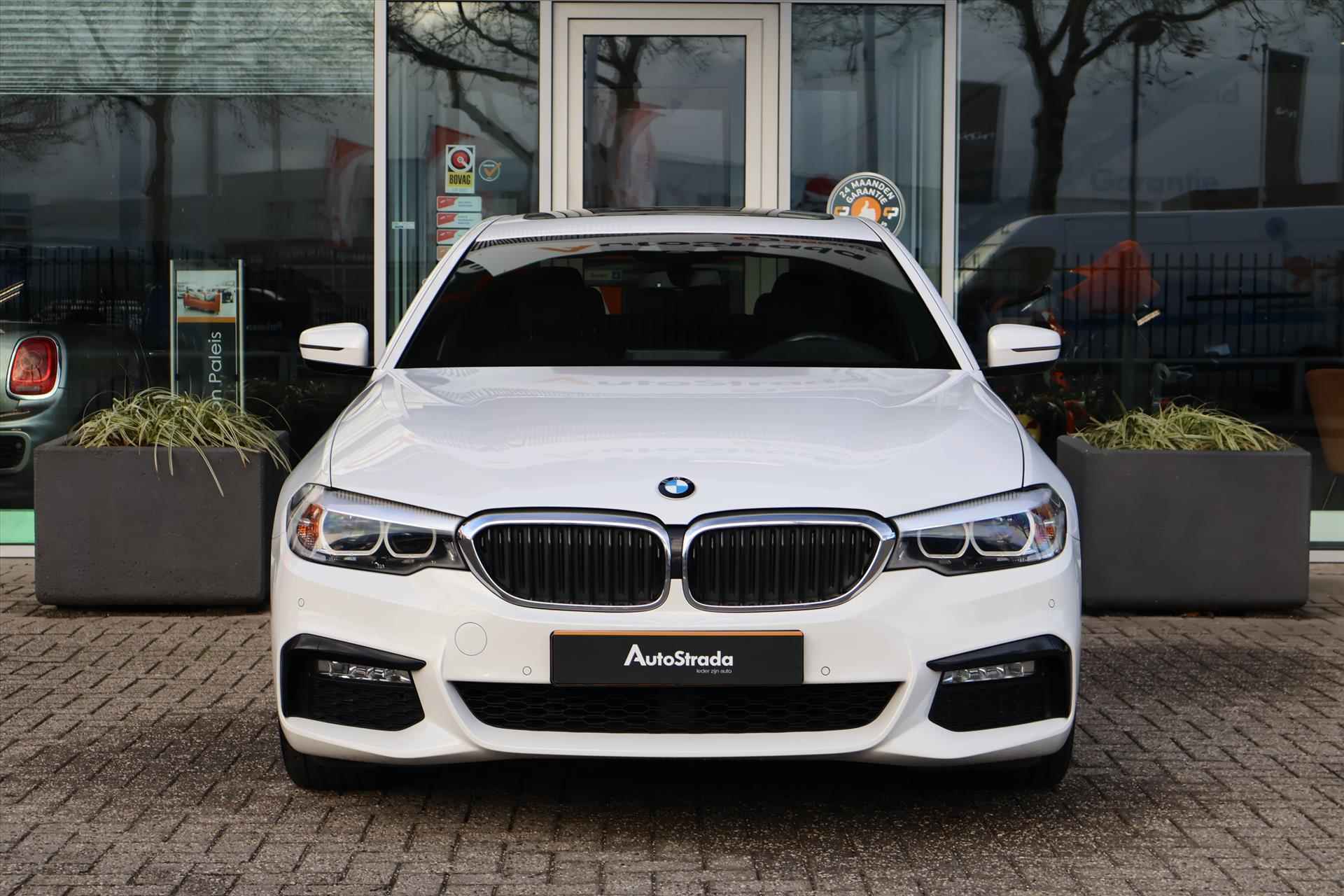 BMW 5-Serie (g30) 520i M-Sport 184pk I Pano I Navi I Head-Up I Stoelverwarming - 34/47