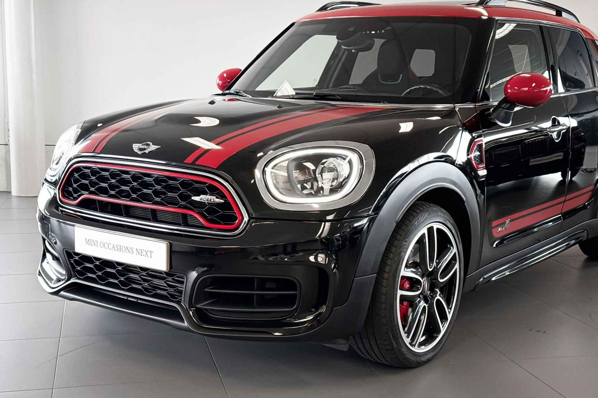 MINI Countryman 2.0 John Cooper Works ALL4 Chili | JCW | Stoelverwarming | Glazen Panoramadak | Achteruitrijcamera | - 22/25