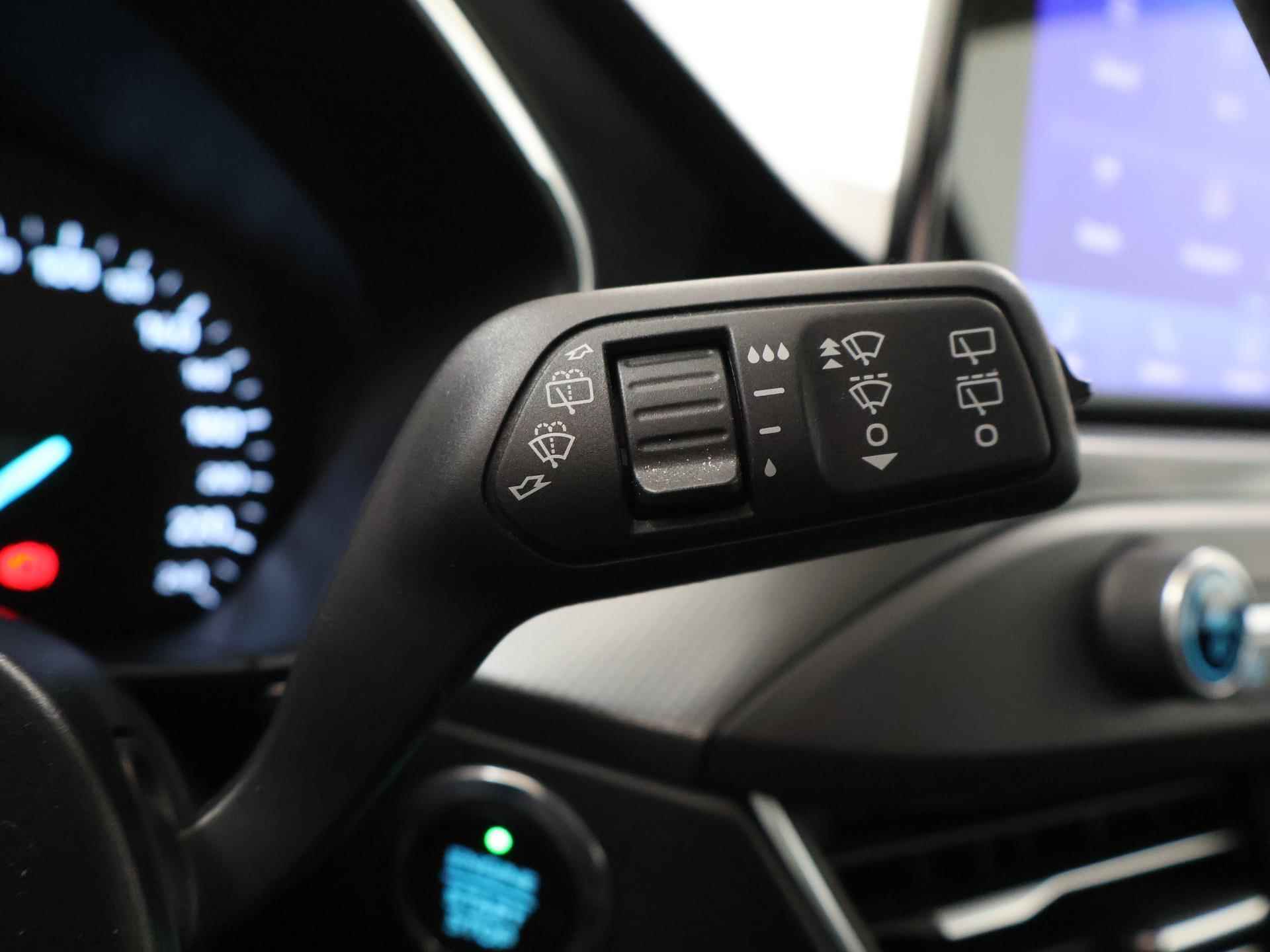 Ford Focus Wagon 1.0 EcoBoost Titanium Business | B&O Premium Audio | Winterpack | Climate Control | Navigatie | - 30/39