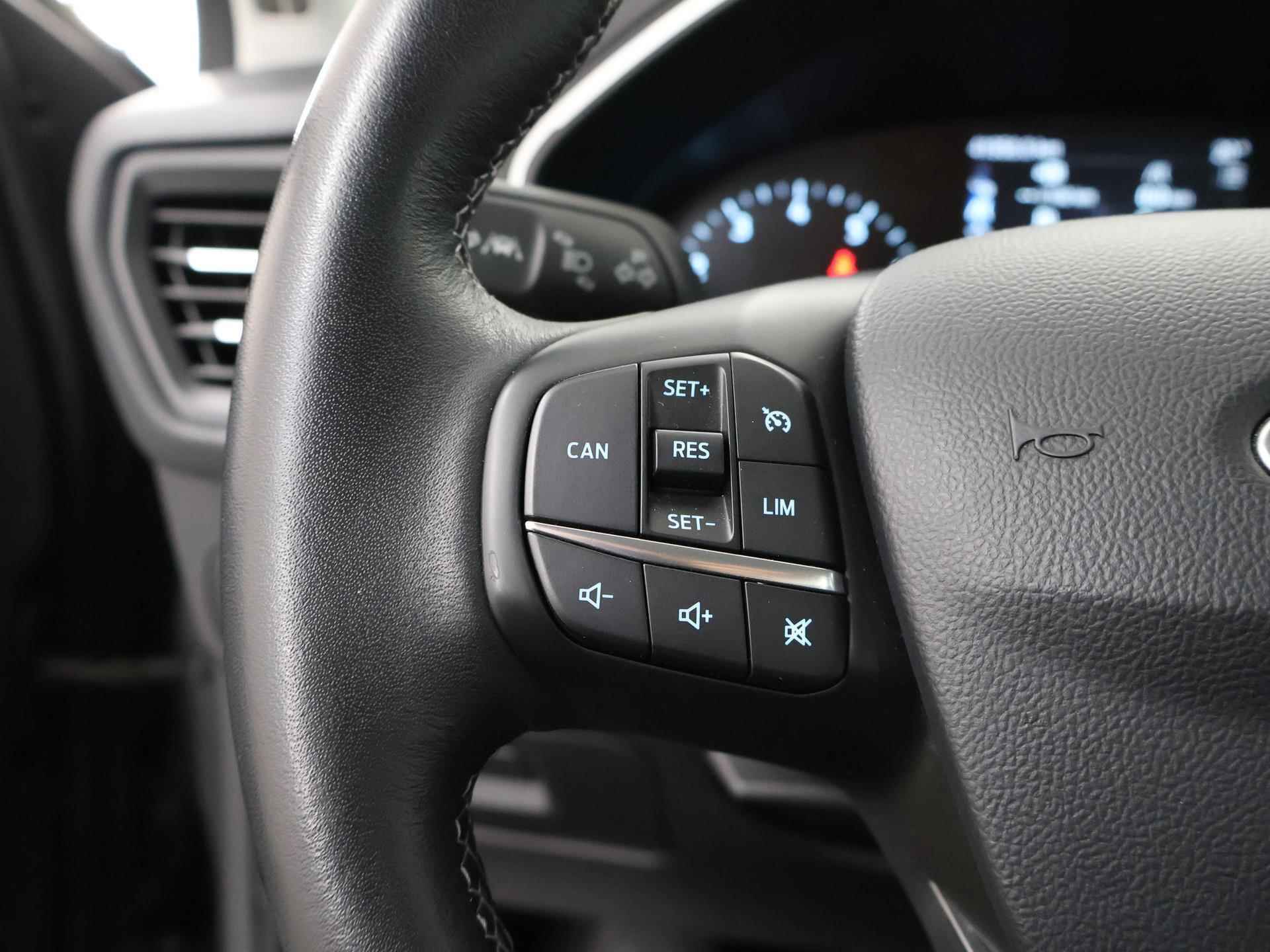 Ford Focus Wagon 1.0 EcoBoost Titanium Business | B&O Premium Audio | Winterpack | Climate Control | Navigatie | - 32/39