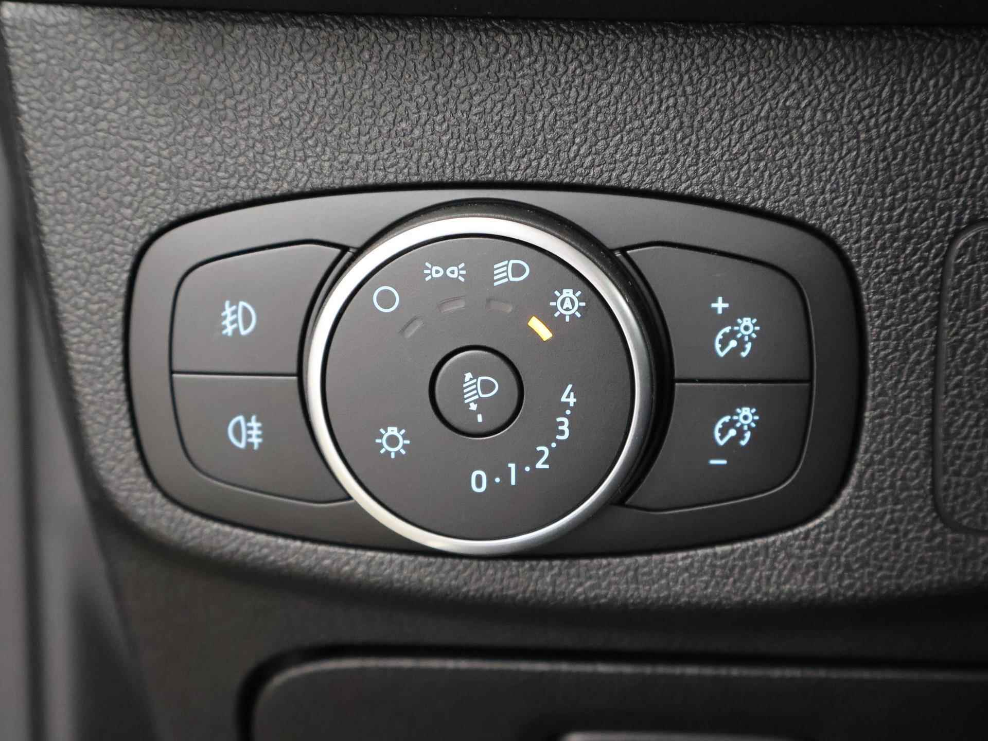 Ford Focus Wagon 1.0 EcoBoost Titanium Business | B&O Premium Audio | Winterpack | Climate Control | Navigatie | - 34/39