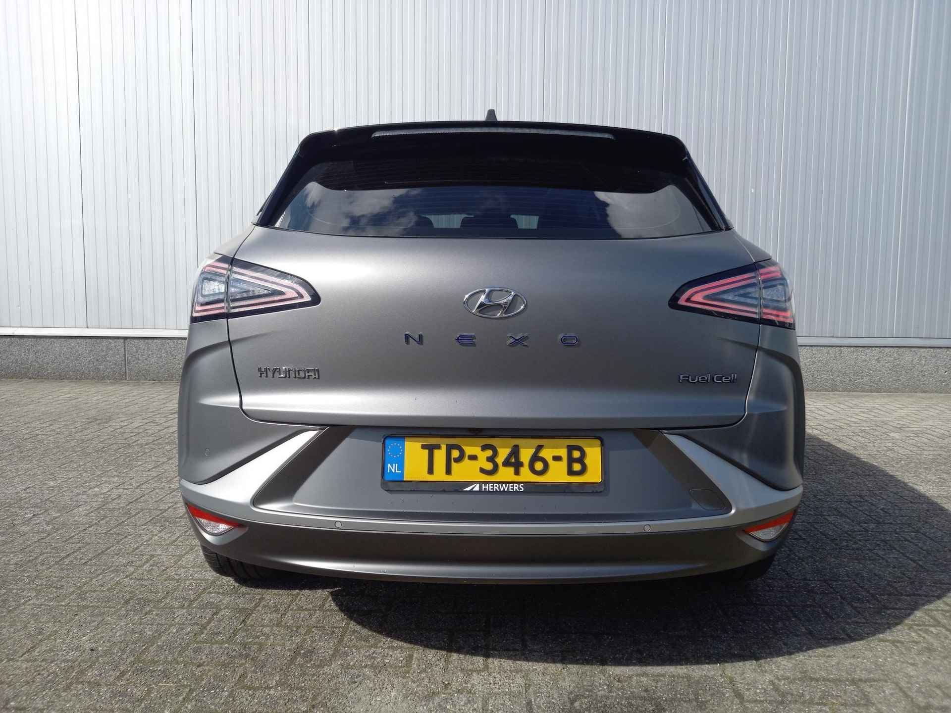 Hyundai NEXO FCEV Plus Pack Waterstof / Schuif/kanteldak / Stoelverwarming en ventilatie / Vol lederen bekleding / 100% Dealer onderhouden / Getinte ramen / - 30/75