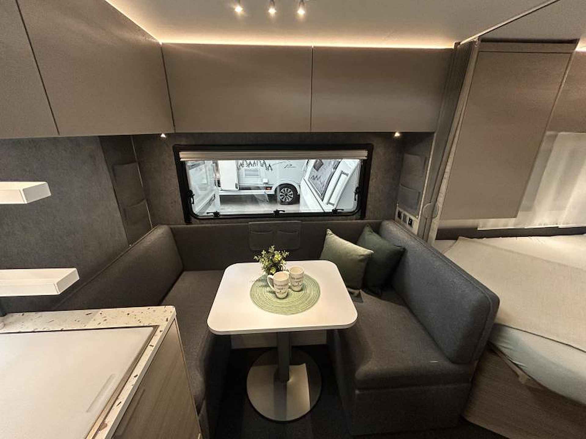 Adria Altea 402 PH 2025 MODEL! - 10/18