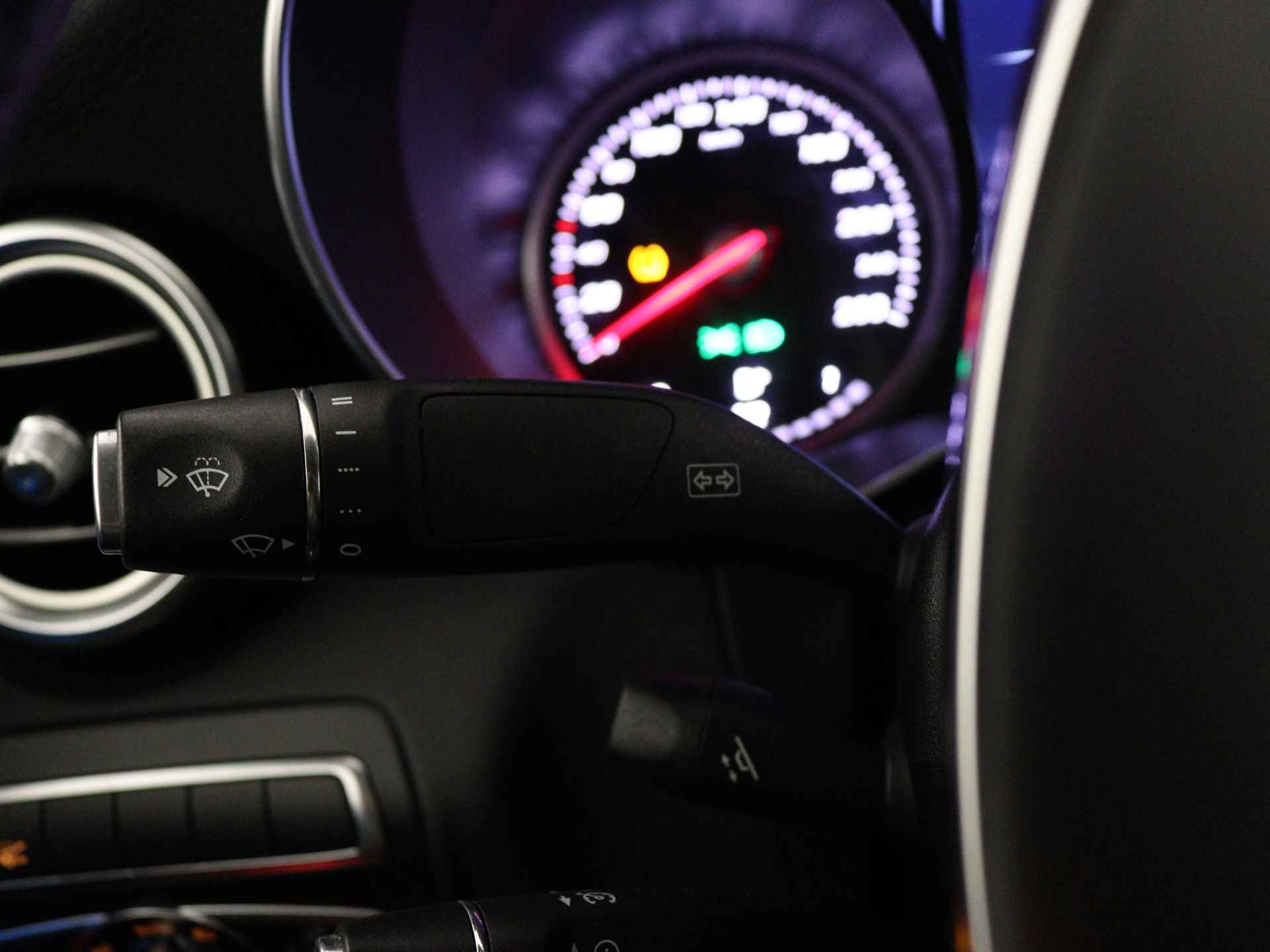 Mercedes-Benz GLC Coupé 350e 4MATIC Premium Plus | Multi spaaks lichtmetalen velgen | Navigatie | Parking support | - 20/37