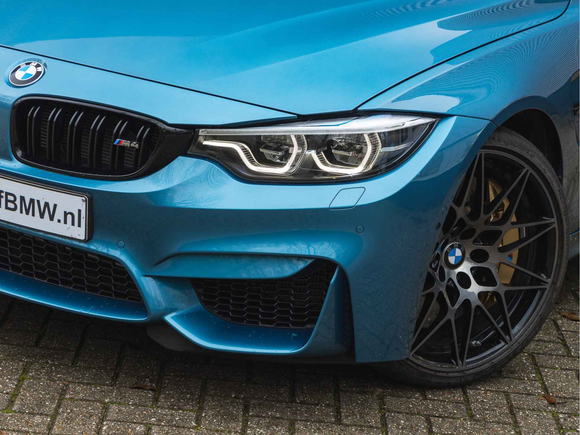 BMW 4 Serie Cabrio M4 Competition - Individual "Malediven Metallic" - Carbon Brakes - 15/50