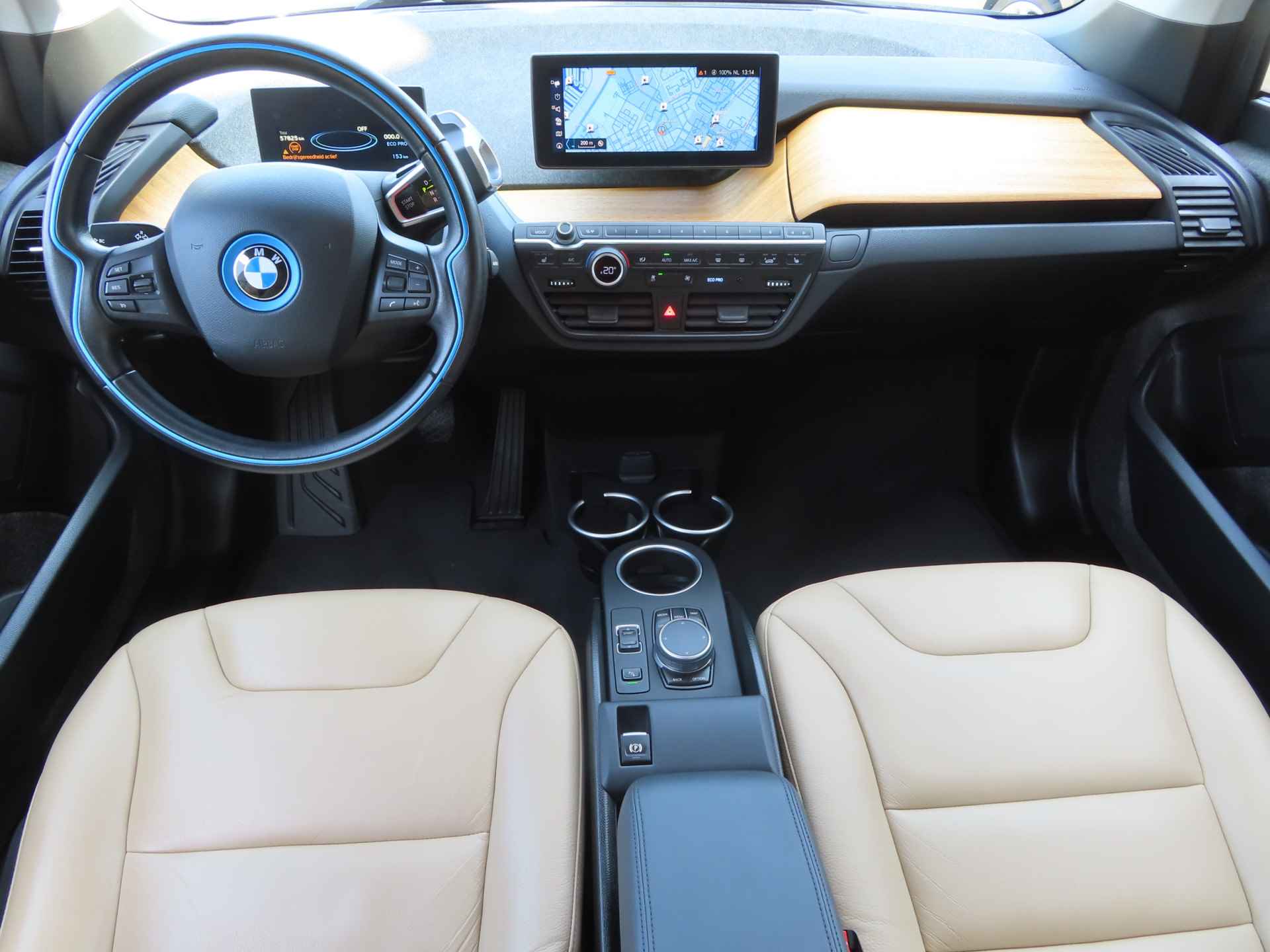 BMW i3 94Ah 33 kWh | Leder | Navi Prof | Camera | Parkeersensoren voor + achter | DAB - 2/24