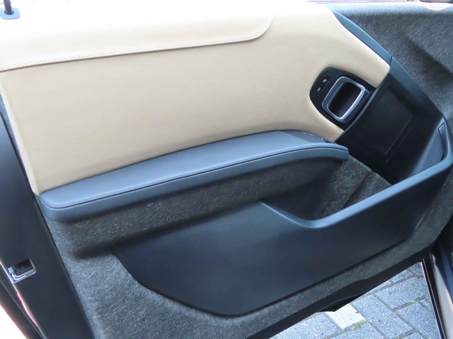 BMW i3 94Ah 33 kWh | Leder | Navi Prof | Camera | Parkeersensoren voor + achter | DAB - 20/24