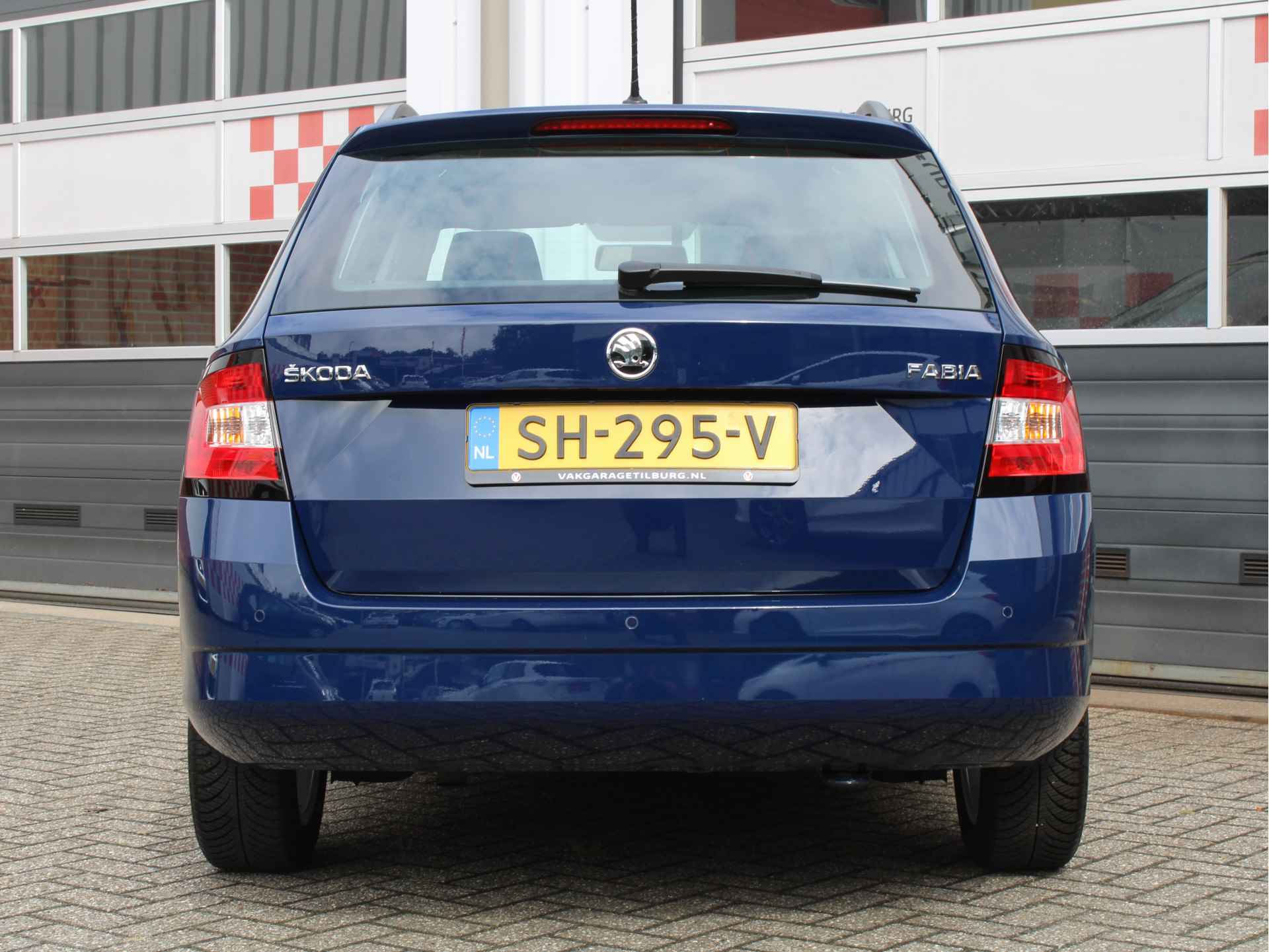 Škoda Fabia Combi 1.0 TSI Ambition Business /NAVI/PDC/Cruise control/AIRCO/LED/15'LM/CV/Bluetooth/USB+AUX/ISOFIX/NAP! 1e eig! - 31/40