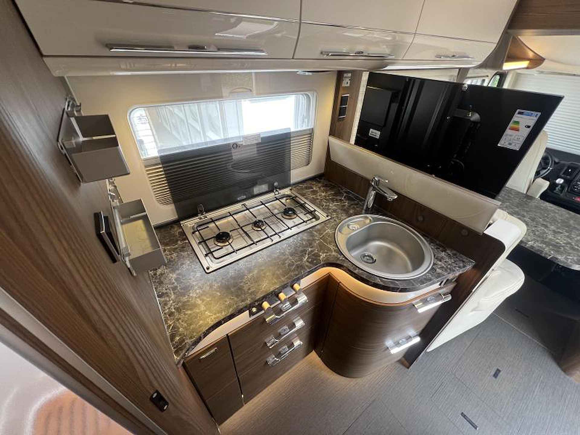 Hymer B 704 SL 2019 - 8/21