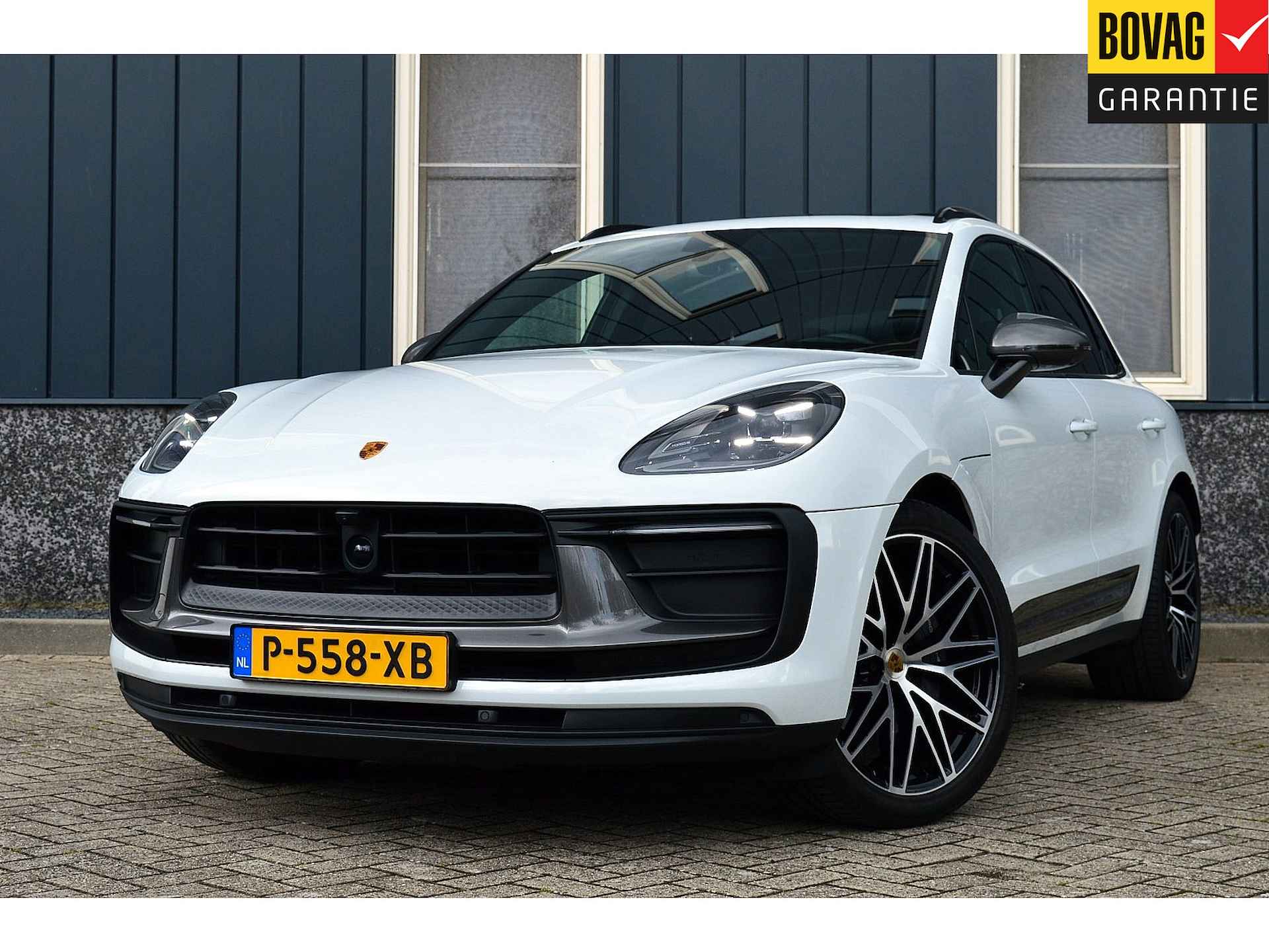 Porsche Macan 2.0 T Rijklaarprijs-Garantie Panoramadak Luchtvering apple carplay 1e Eigenaar - 1/50