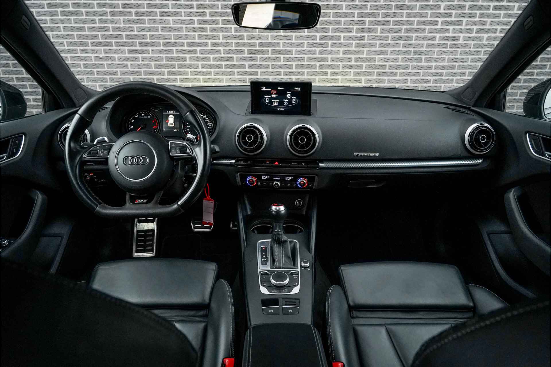 Audi RS3 Sportback 2.5 TFSI quattro Pro Line Plus | RS sportstoelen | Sportstuur | 19 inch LM - 2/37