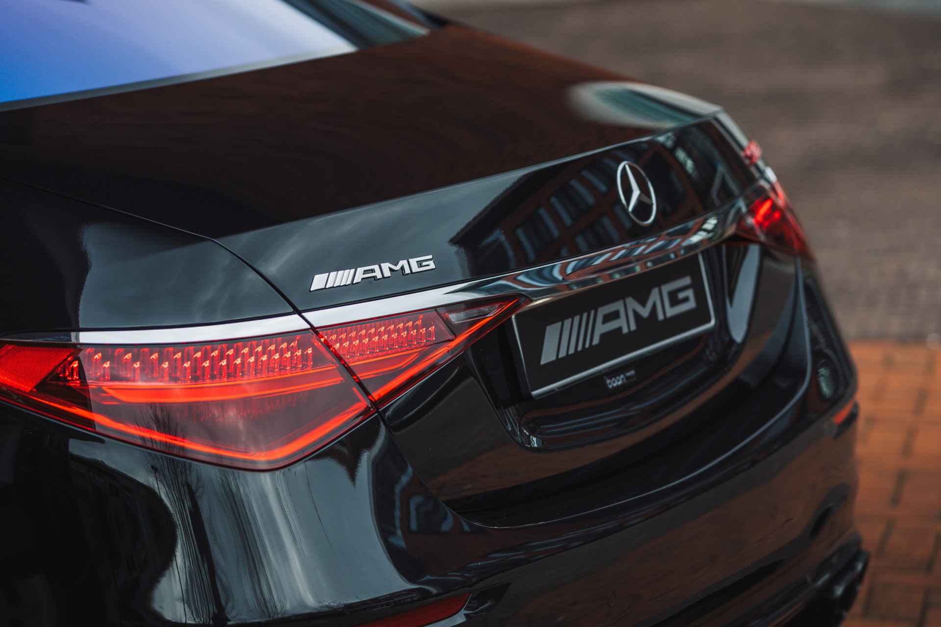 Mercedes-Benz S-Klasse S 63 AMG E Performance Lang l Exclusief pakket | First Class achtercompartiment | Driver's pakket | Stoelventilatie en verwarming | Keramische remmen l Carbon l 4D sound l Full Options! - 11/52