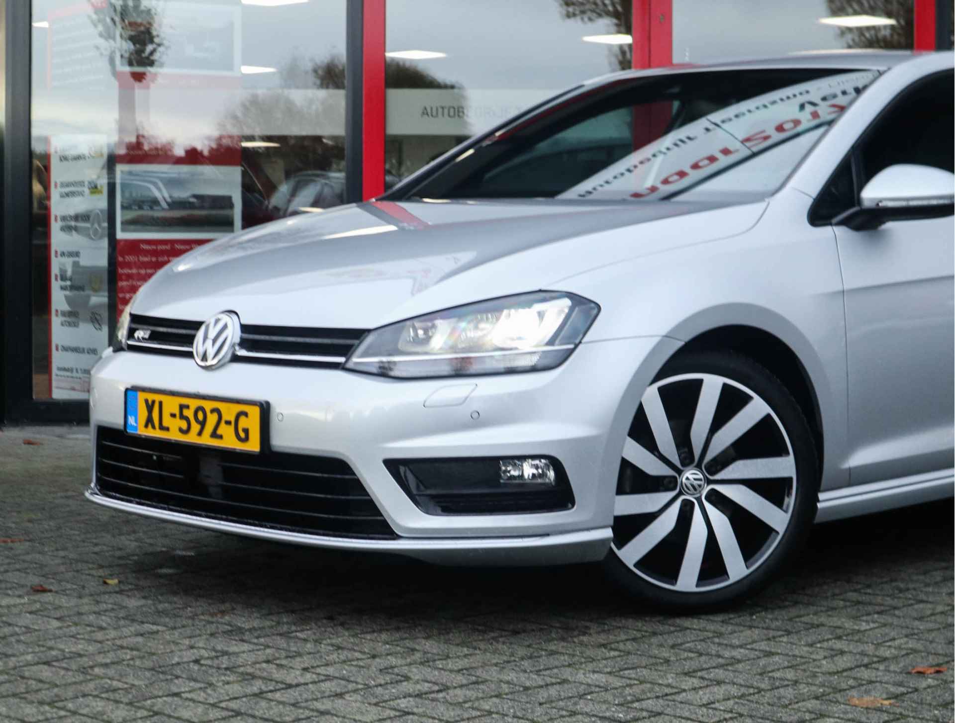 Volkswagen Golf 1.4 TSI Business Edition R Connected Navi/Clima/Stoelverw/Adapt.Cruise/PDC/2XR-line/LED/Xenon - 3/32