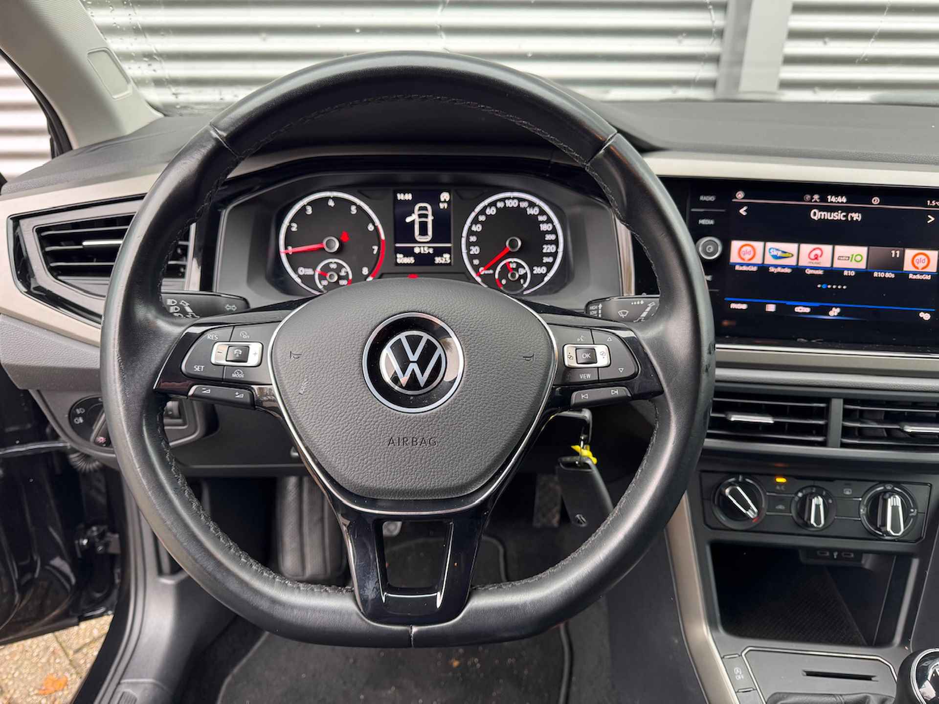 VOLKSWAGEN Polo 1.0 TSI 95pk R-Line Edition | Trekhaak | Airco | Lichtmetalen velgen | - 13/39