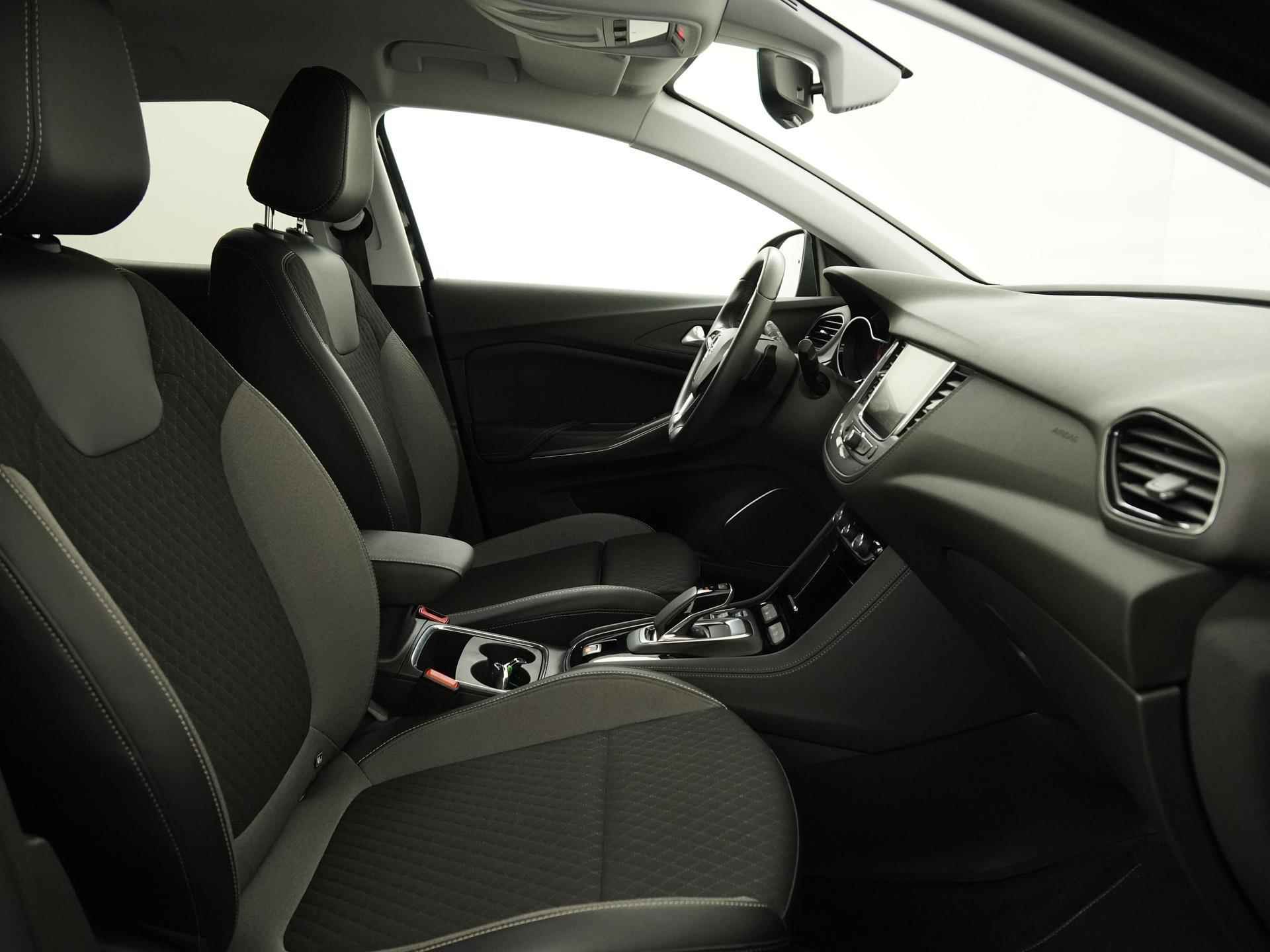 Opel Grandland X 1.6 T PHEV Elegance LED Camera Carplay Comfort stoelen - 8/8