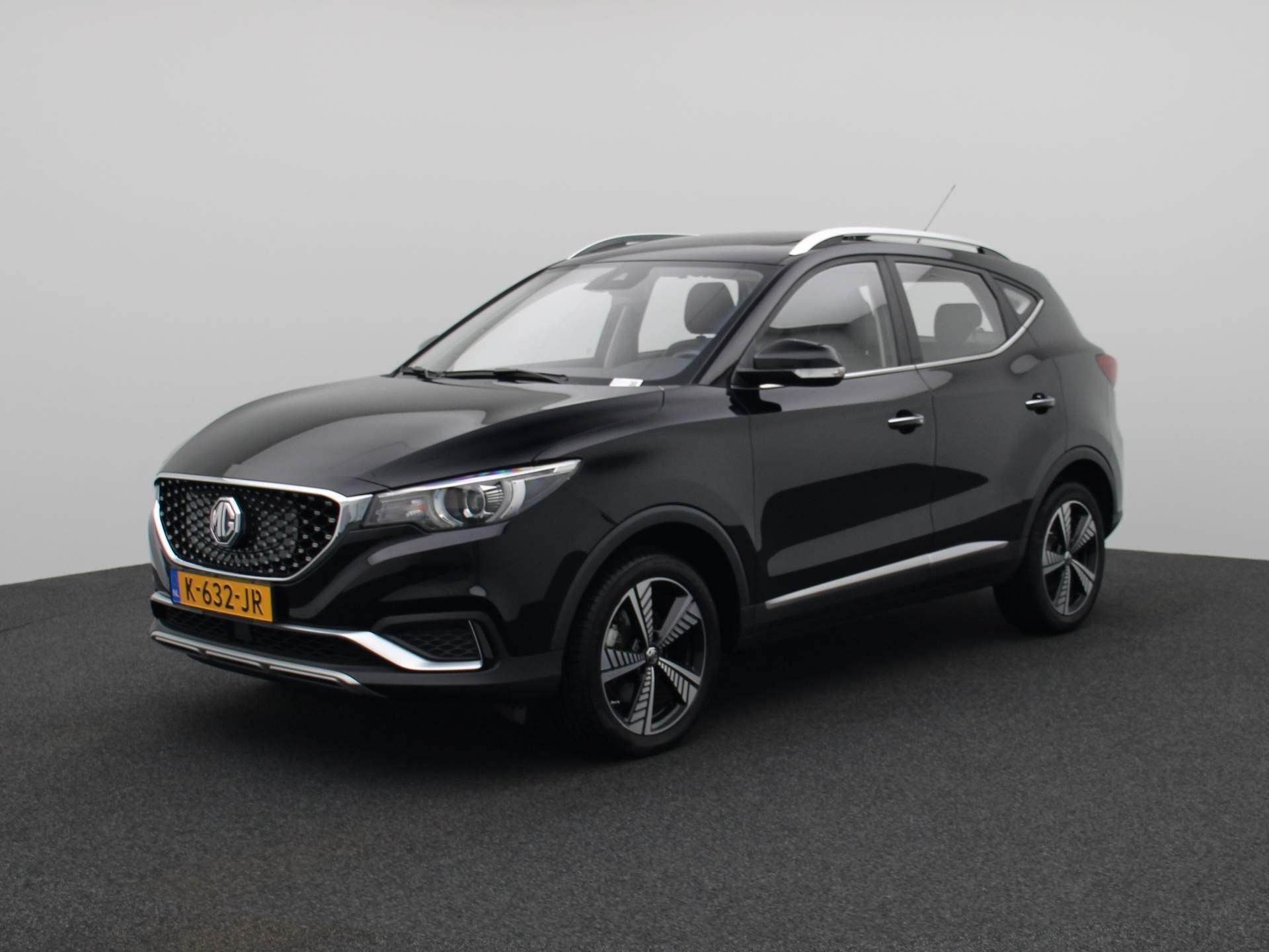 MG ZS EV Luxury 45 kWh | Leder | Navi | Cam | Airco | Schuifdak | PDC | LMV | Nu met gratis getinte ramen!