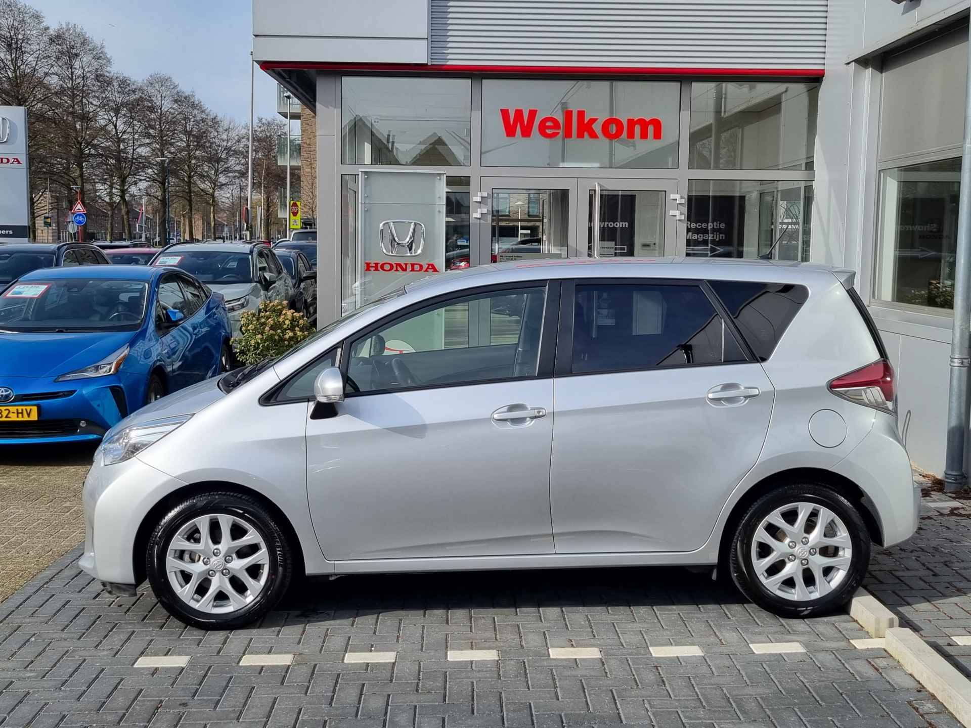 Toyota Verso-S 1.3 VVT-i Dynamic Climate control, cruise control , All-in Rijklaarprijs - 2/21