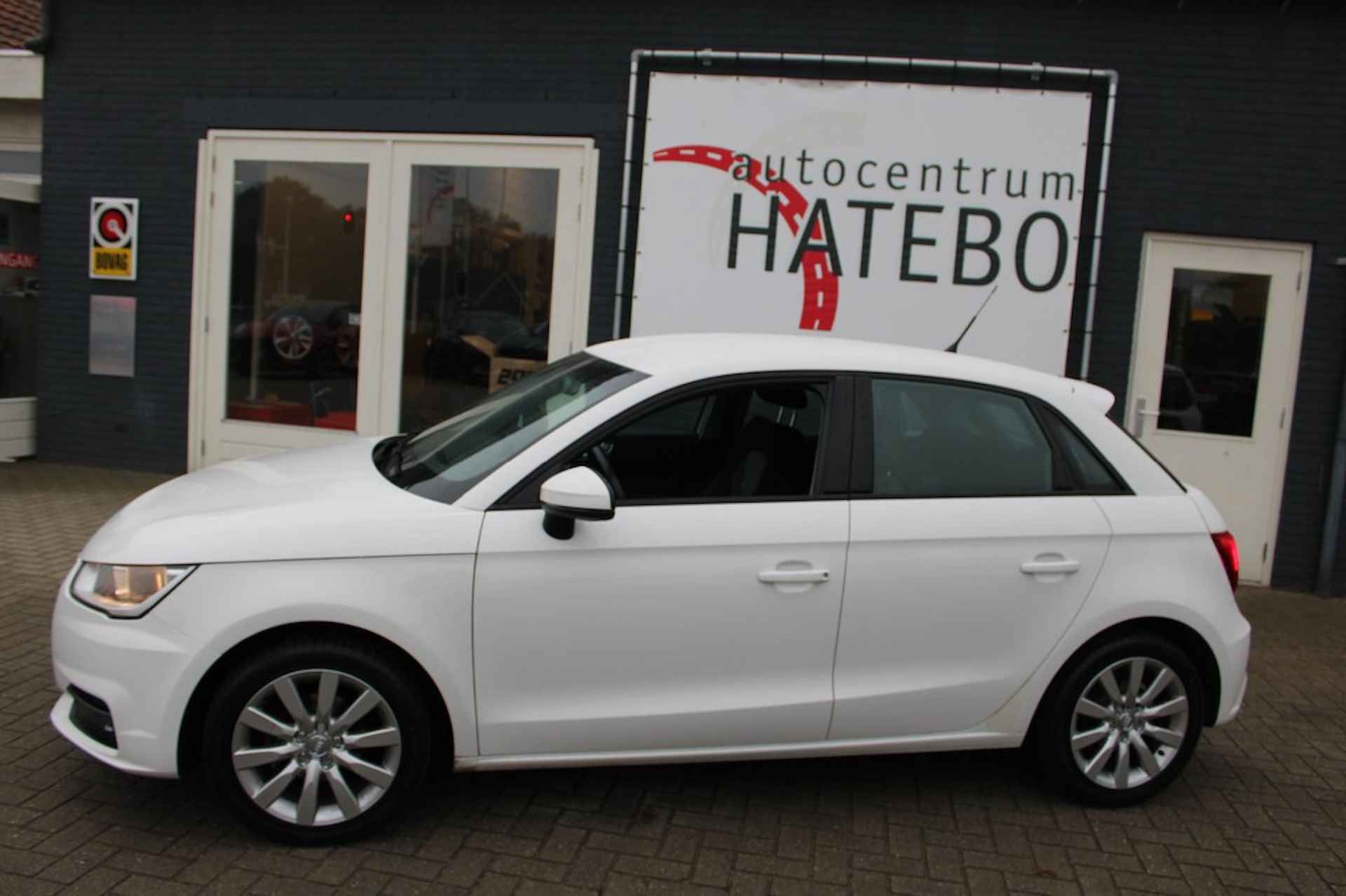 AUDI A1 1.0 TFSI ADVANCE Sport Climate Control PDC 16LM Topst.!! - 4/29